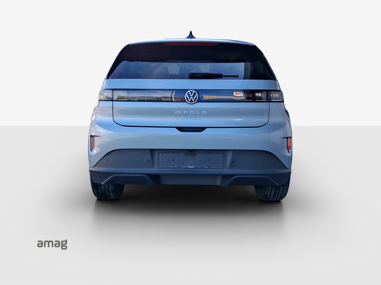 VW ID.Polo 52 kWh Life Edition One-showroom-element-3