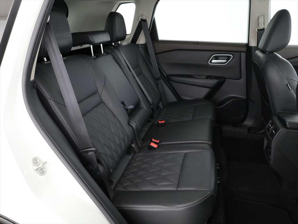 NISSAN X-Trail 1.5 VC-T e-Power 4WD Tekna+-image-9