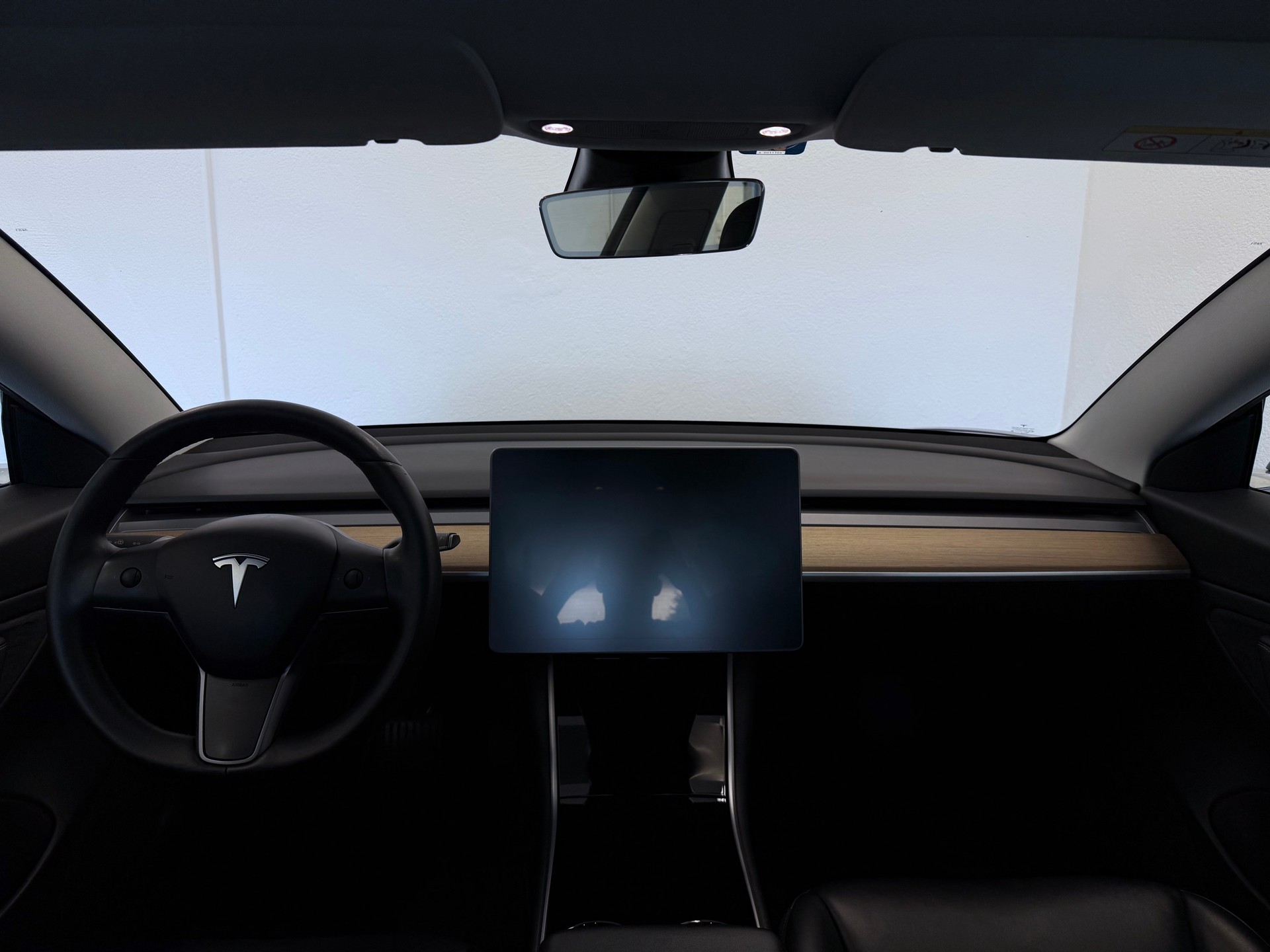 TESLA Model 3 Long Range Dual Motor AWD-image-12