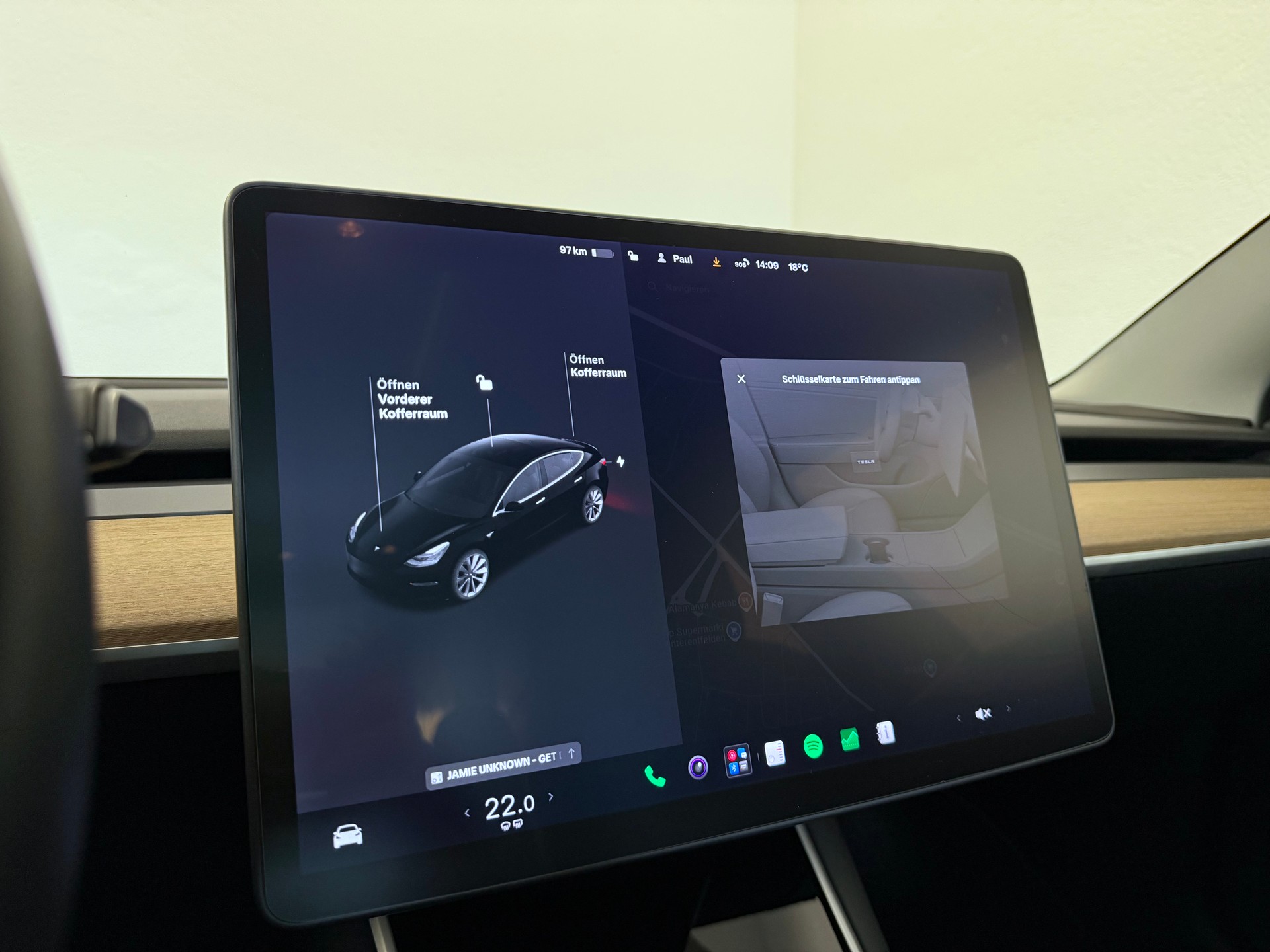 TESLA Model 3 Long Range Dual Motor AWD-image-22