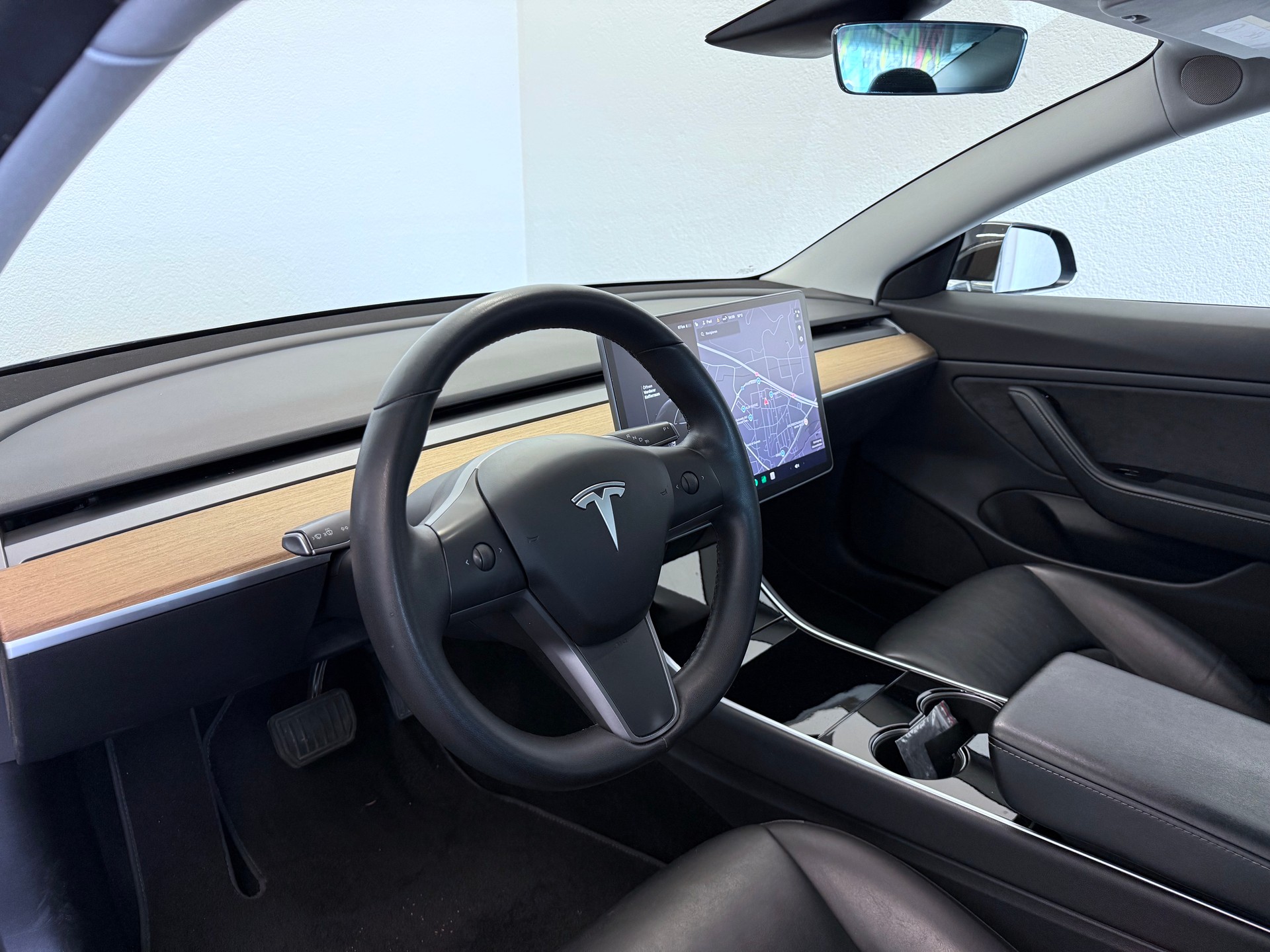 TESLA Model 3 Long Range Dual Motor AWD-image-13