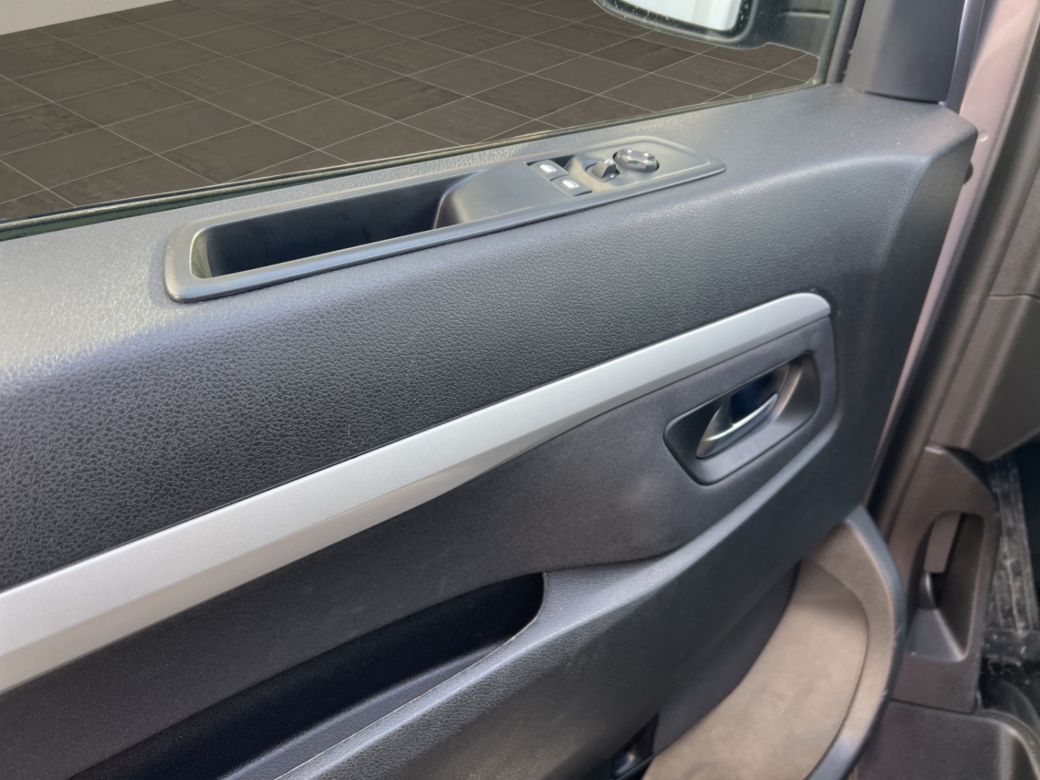 TOYOTA Proace Verso L2 2.0 D-4D-image-13