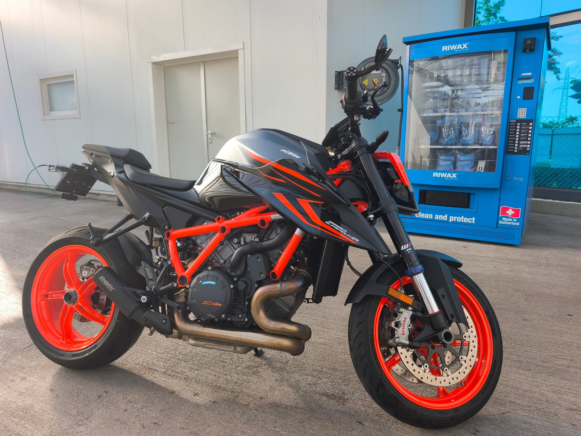 KTM R EVO-image-0