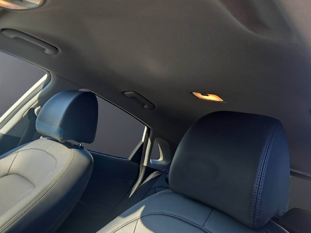 HYUNDAI Kona 1.6 GDi Hybrid Vertex-image-12