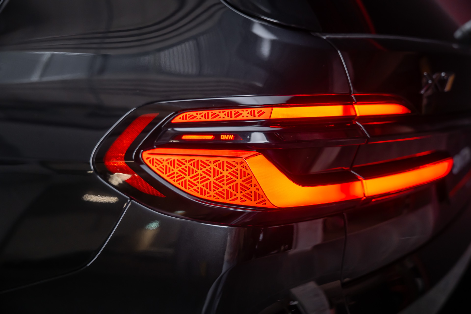 BMW X7 40d xDrive SAG M Sport / Iconic Glow / Panorama-Glasdach / 360°Kamera /-image-9