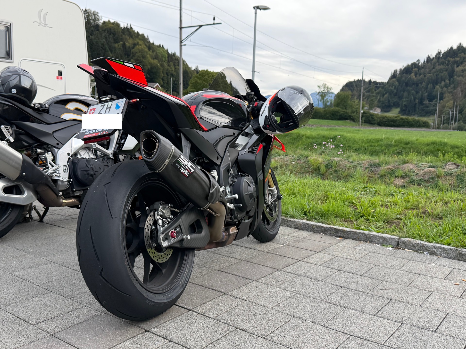 APRILIA 1100 Factory E5+-image-2