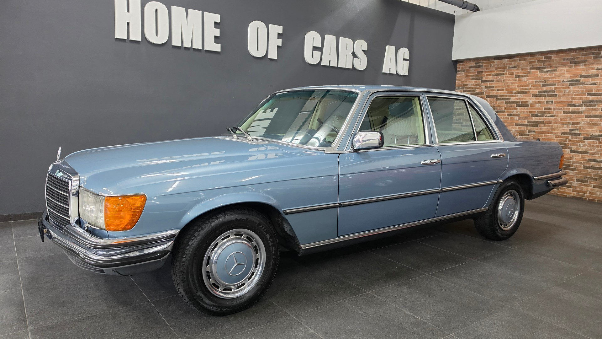 MERCEDES-BENZ 280 SE Automatic Veteran-showroom-element-3