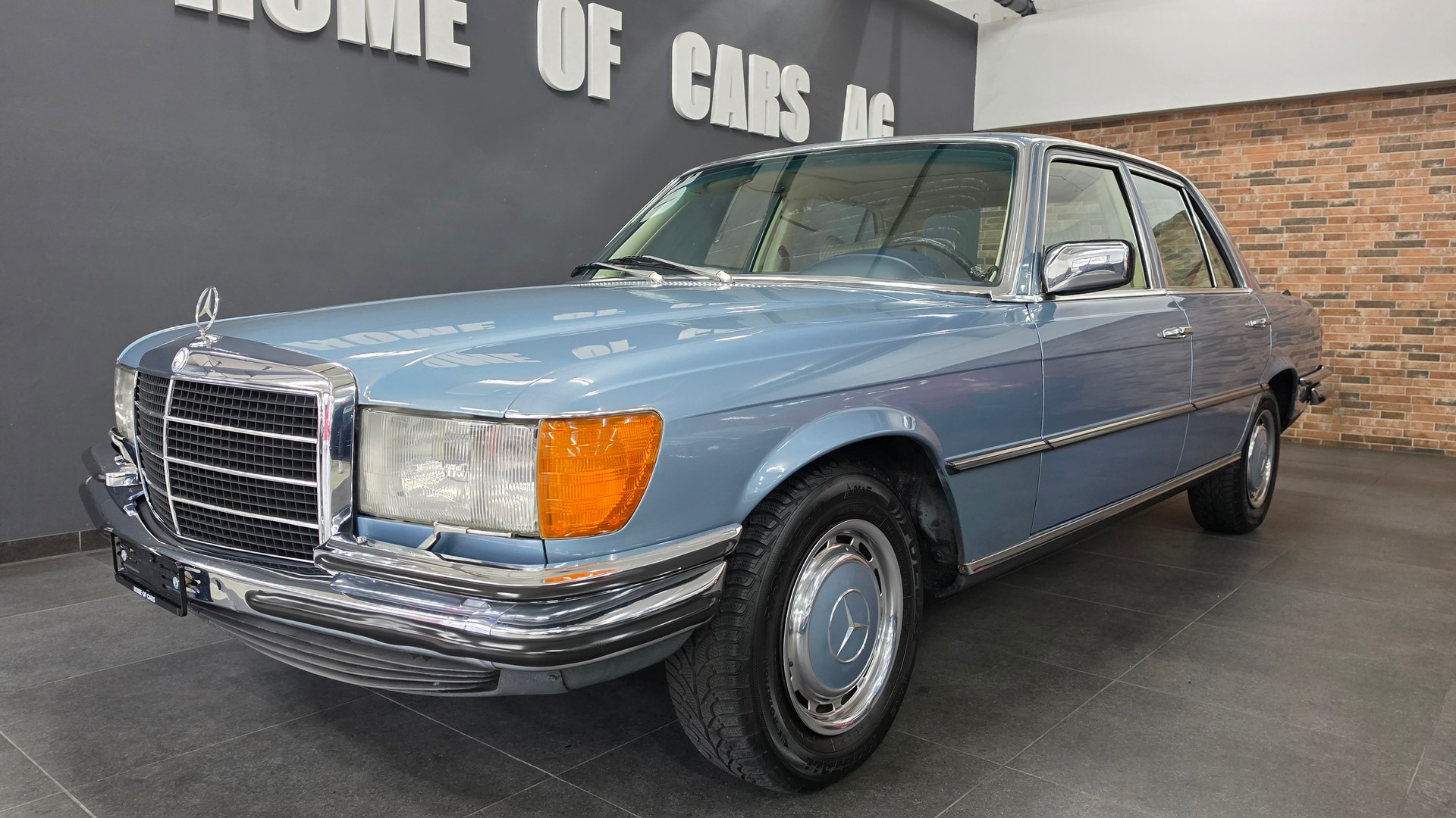 MERCEDES-BENZ 280 SE Automatic Veteran-showroom-element-1