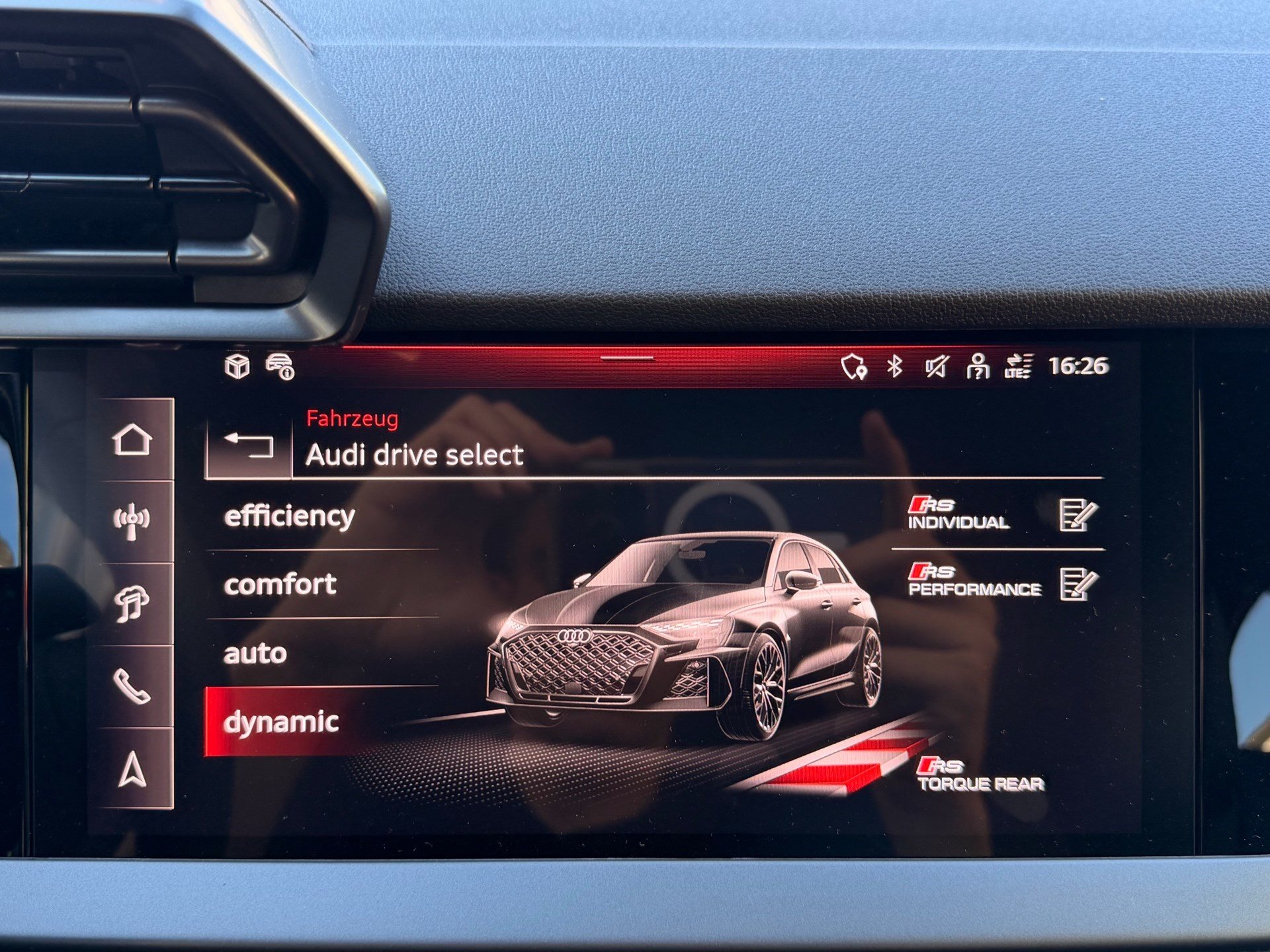 AUDI RS3 SPORTBACK 2.5 400 PS TFSI QUATTRO *** 5 JAHRE AUDI WERKSGARANTIE ***-image-14