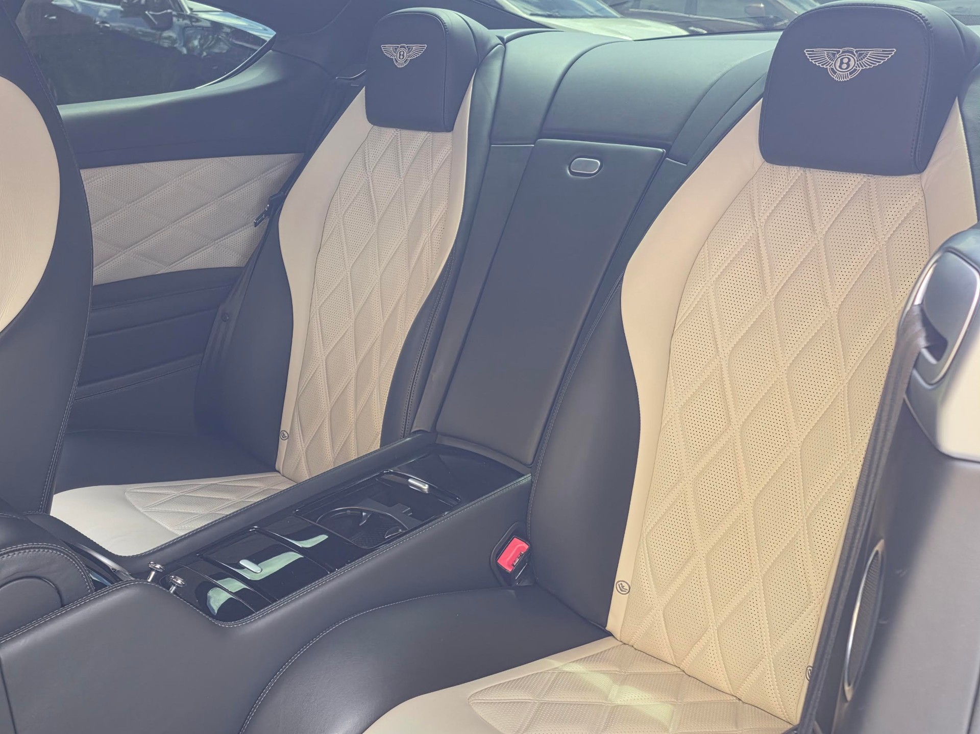 BENTLEY 4.0 V8 S-image-5