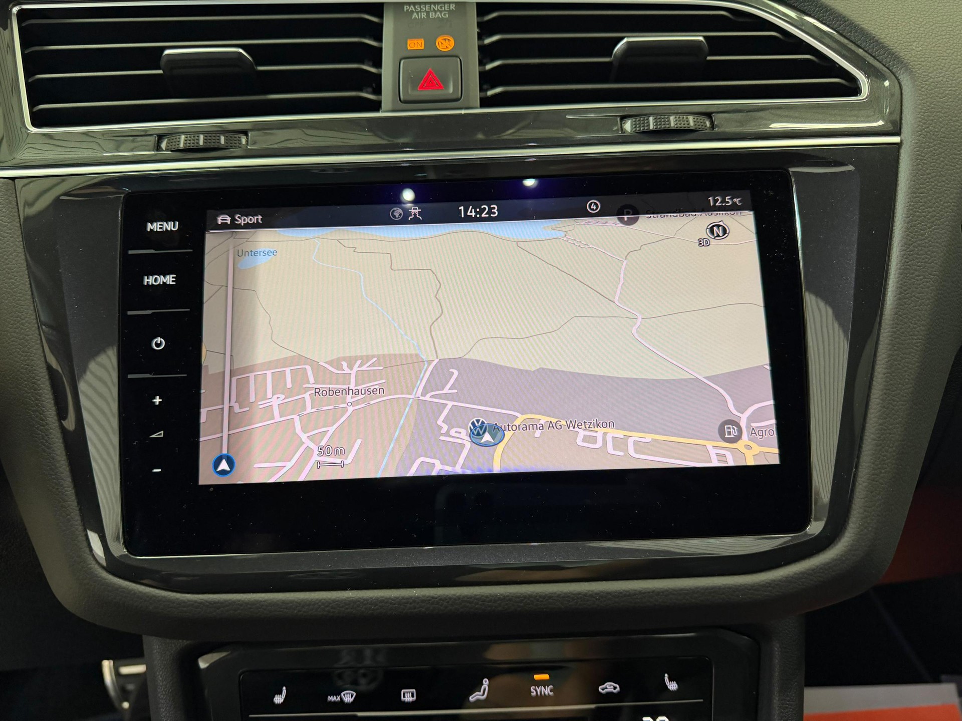 VW Tiguan 2.0TSI R 4Motion DSG-image-12