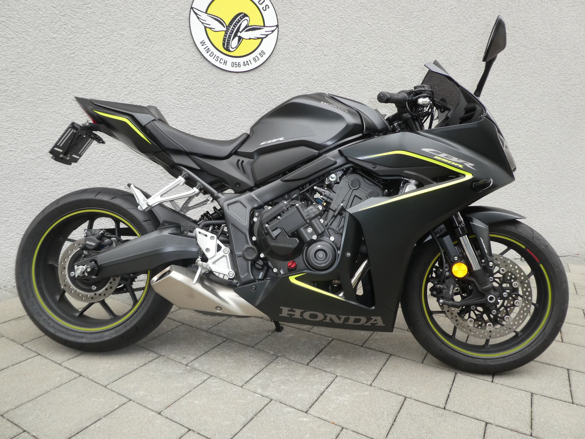 HONDA CBR 650 R E-Clutch (35kW) / 70 KW-image-0