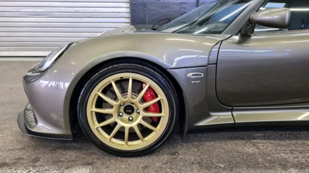 LOTUS Exige S Automatic-image-9