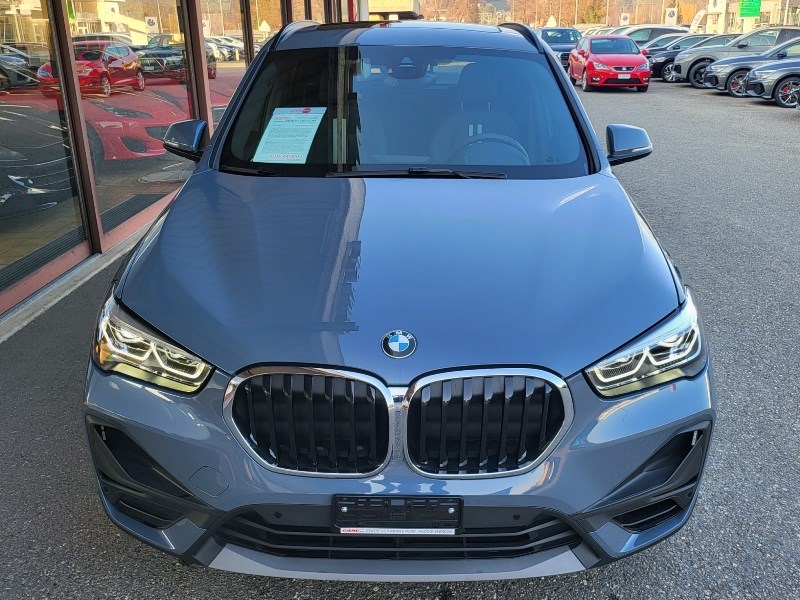BMW X1 xDrive 20i Steptronic-image-2