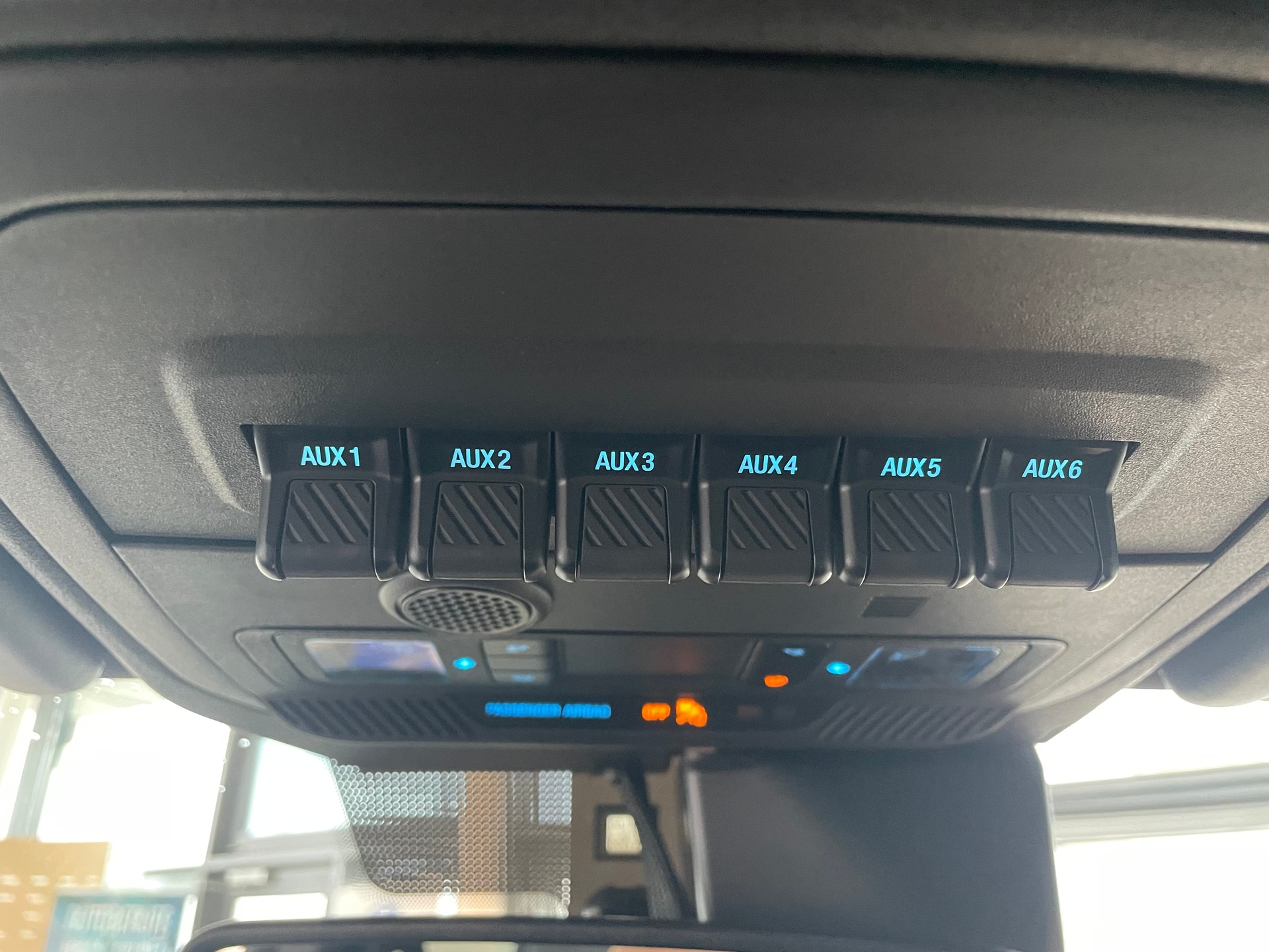FORD Bronco 2.7 EcoB Badlands e-4WD-image-17