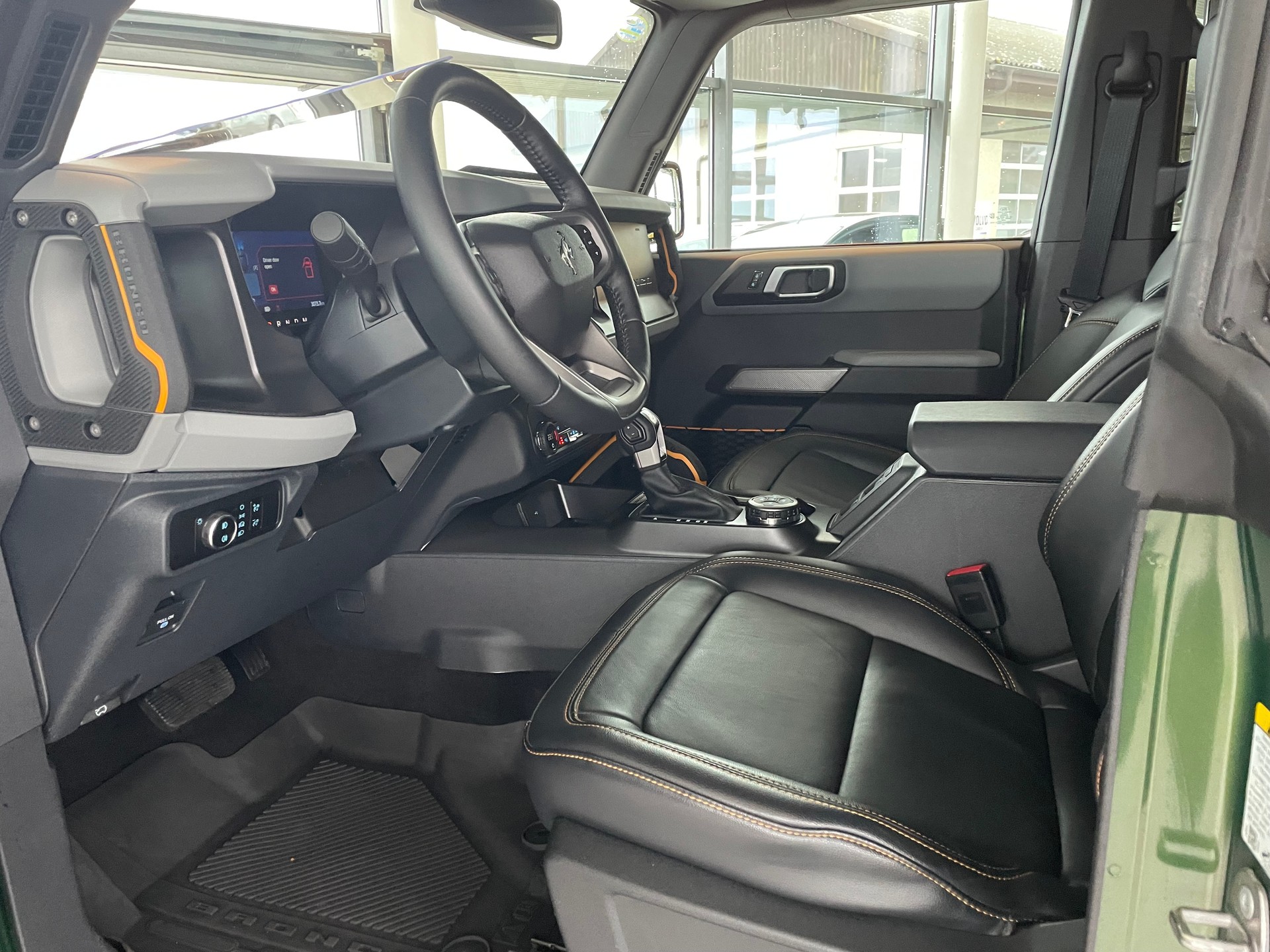 FORD Bronco 2.7 EcoB Badlands e-4WD-image-10