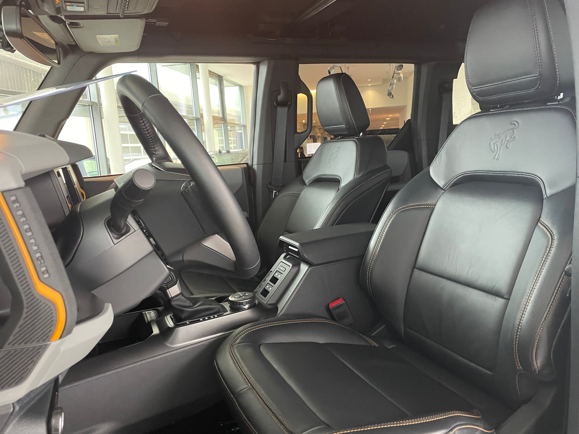 FORD Bronco 2.7 EcoB Badlands e-4WD-image-11