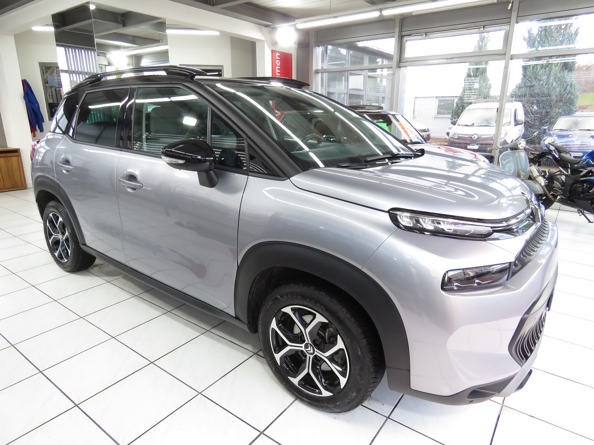 CITROEN C3 Aircross 1.2i PureTech Swiss Edition+ EAT6-showroom-element-2