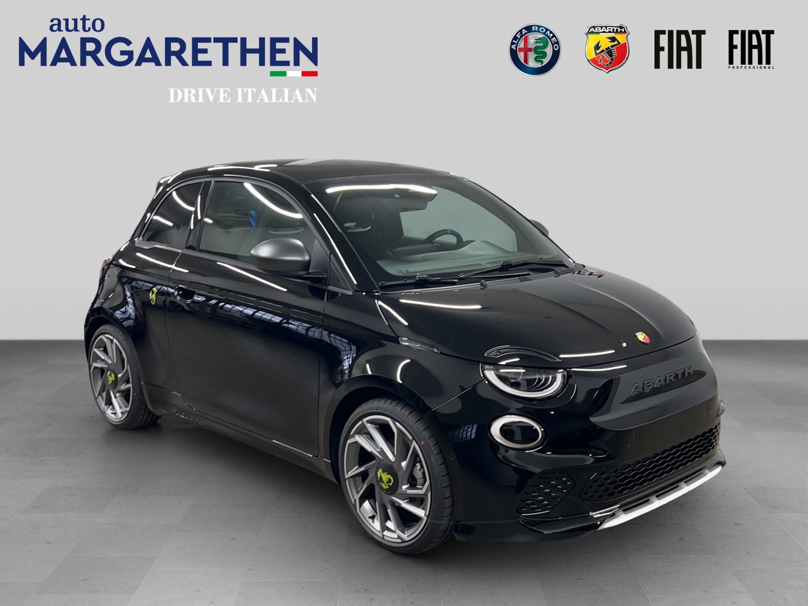 FIAT 500 Abarth BEV Turismo 155 PS-image-4