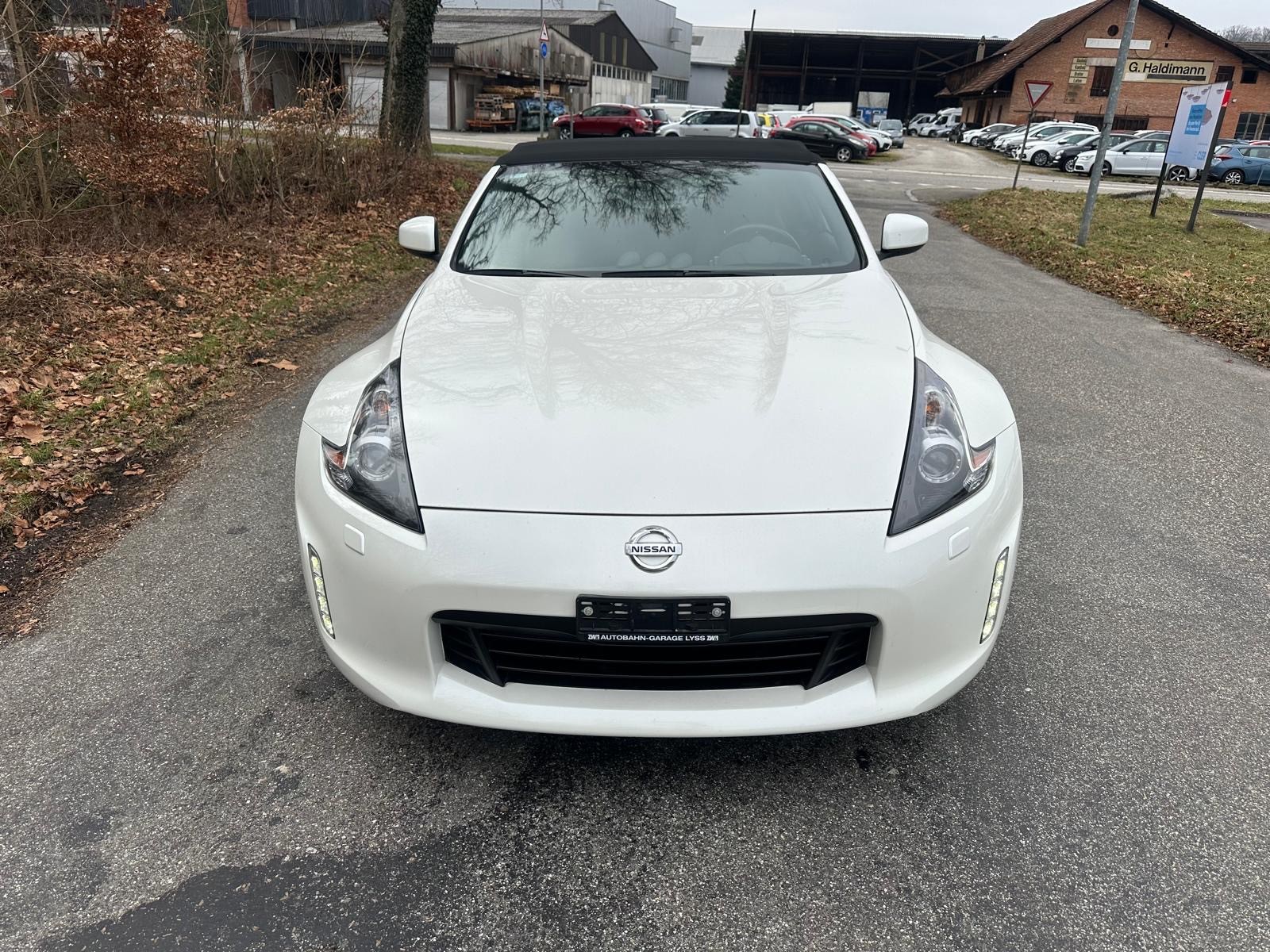 NISSAN 370 Z Roadster Pack Automatic-image-6