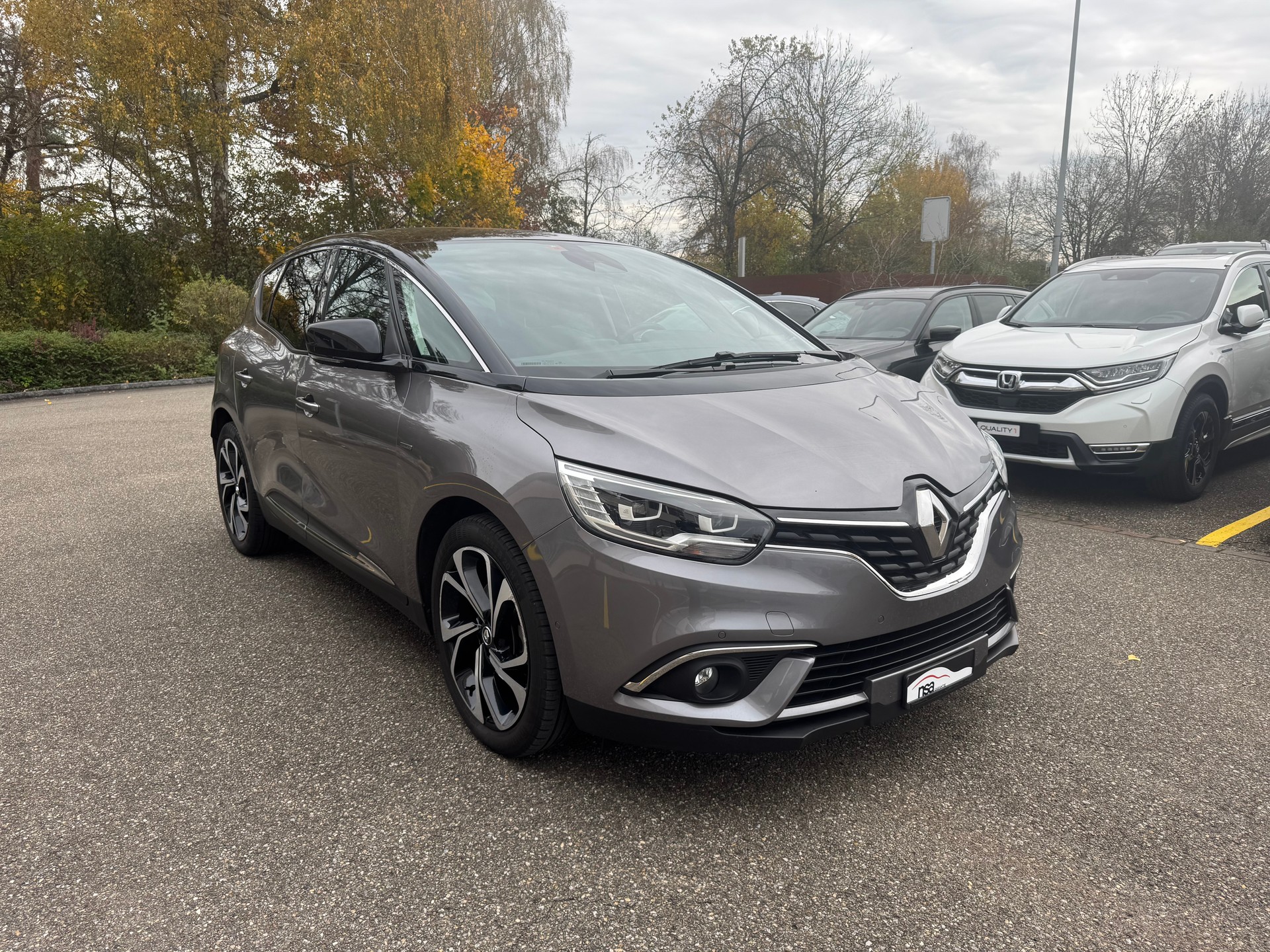 RENAULT Scénic 1.6 dCi Bose EDC-image-2