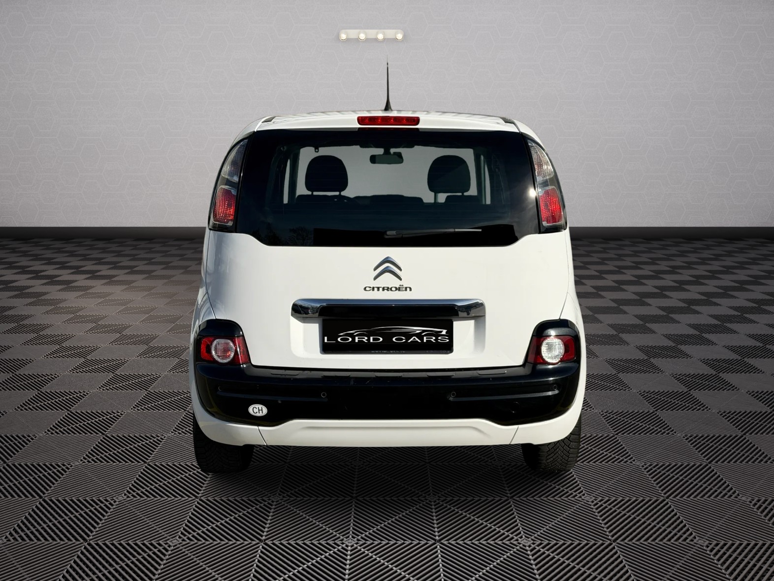 CITROEN C3 Picasso 1.2 Pure Tech Séduction-image-4