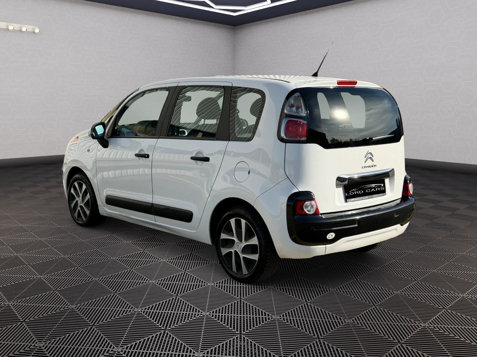 CITROEN C3 Picasso 1.2 Pure Tech Séduction-image-5