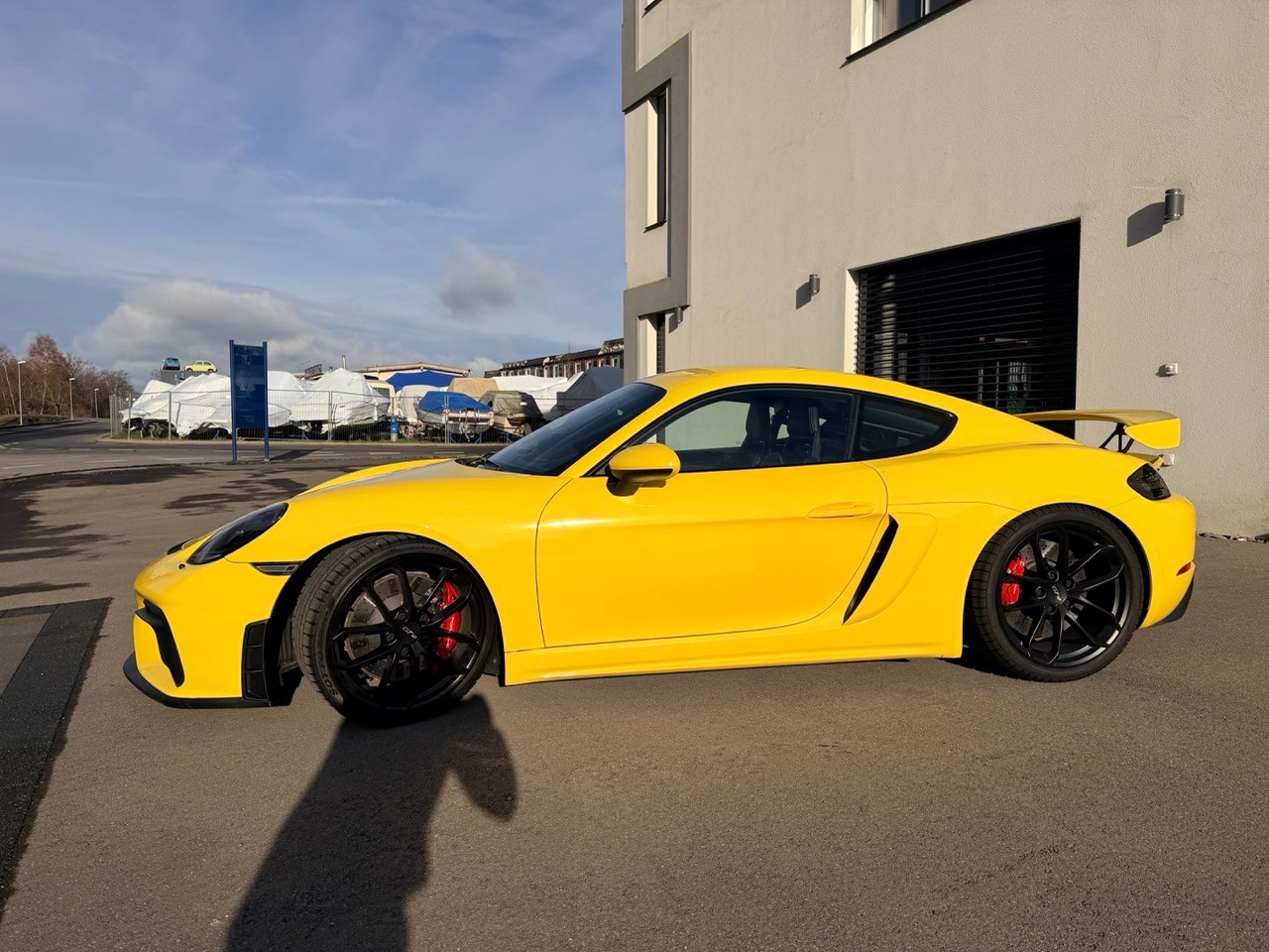 PORSCHE 718 Cayman GT4 PDK-image-3