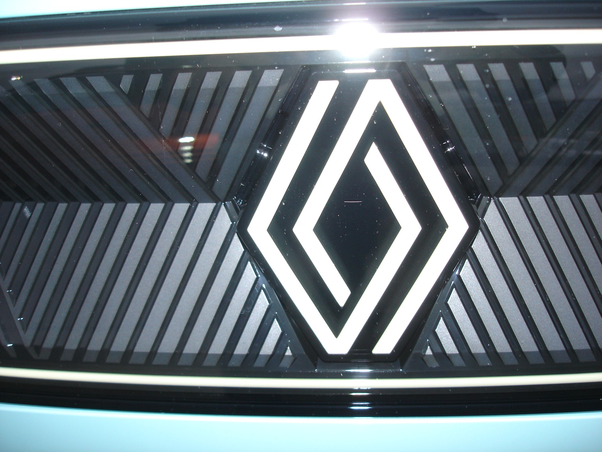 RENAULT Techno 150 PS Comfort Range-showroom-element-3