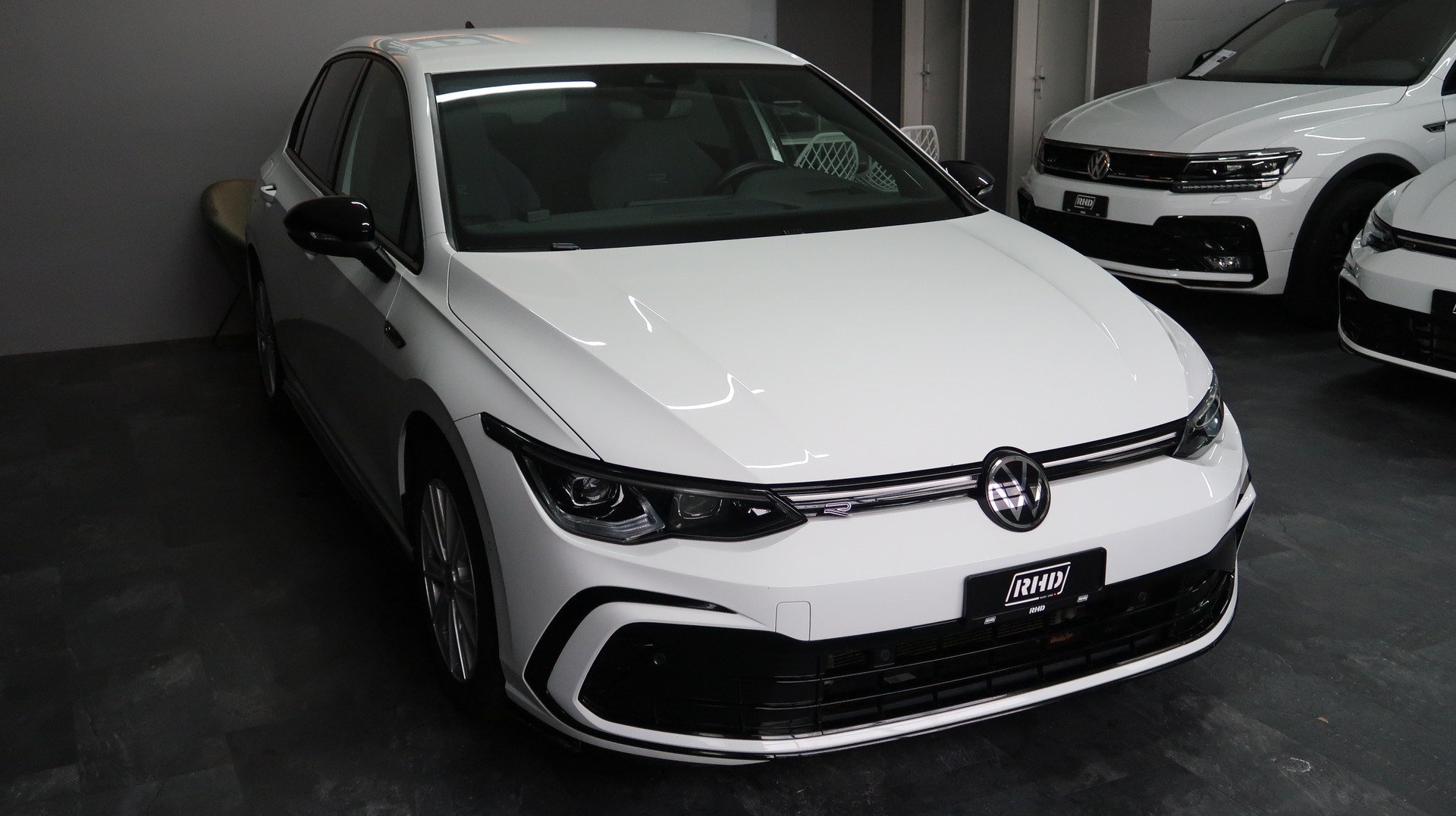 VW Golf 1.5 eTSI ACT R-Line DSG / CH / MFK / GARANTIE-image-5