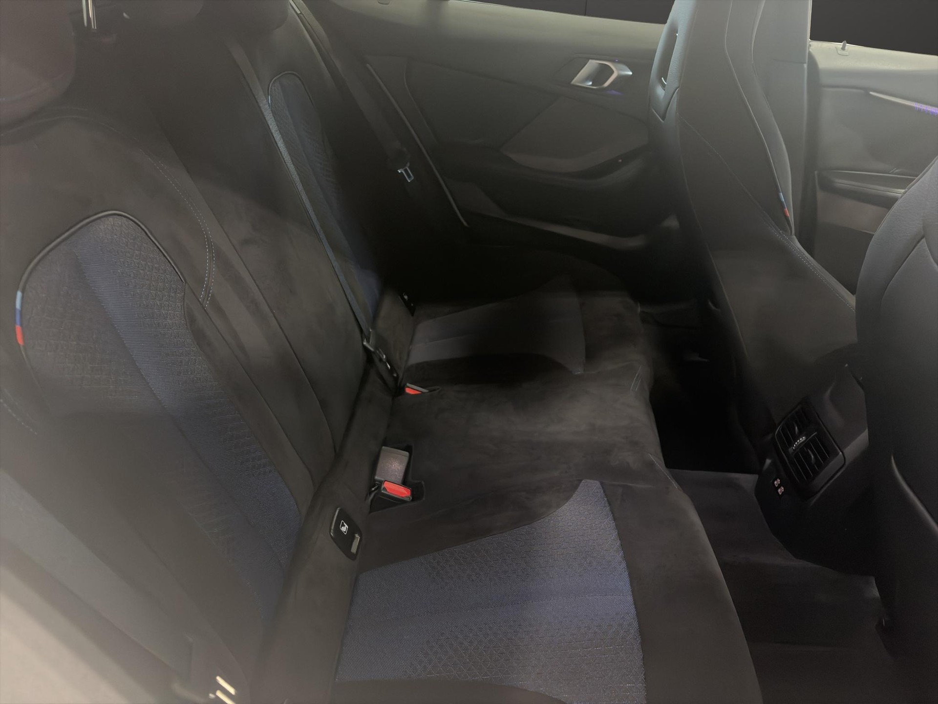 BMW 120d M Sport-image-16