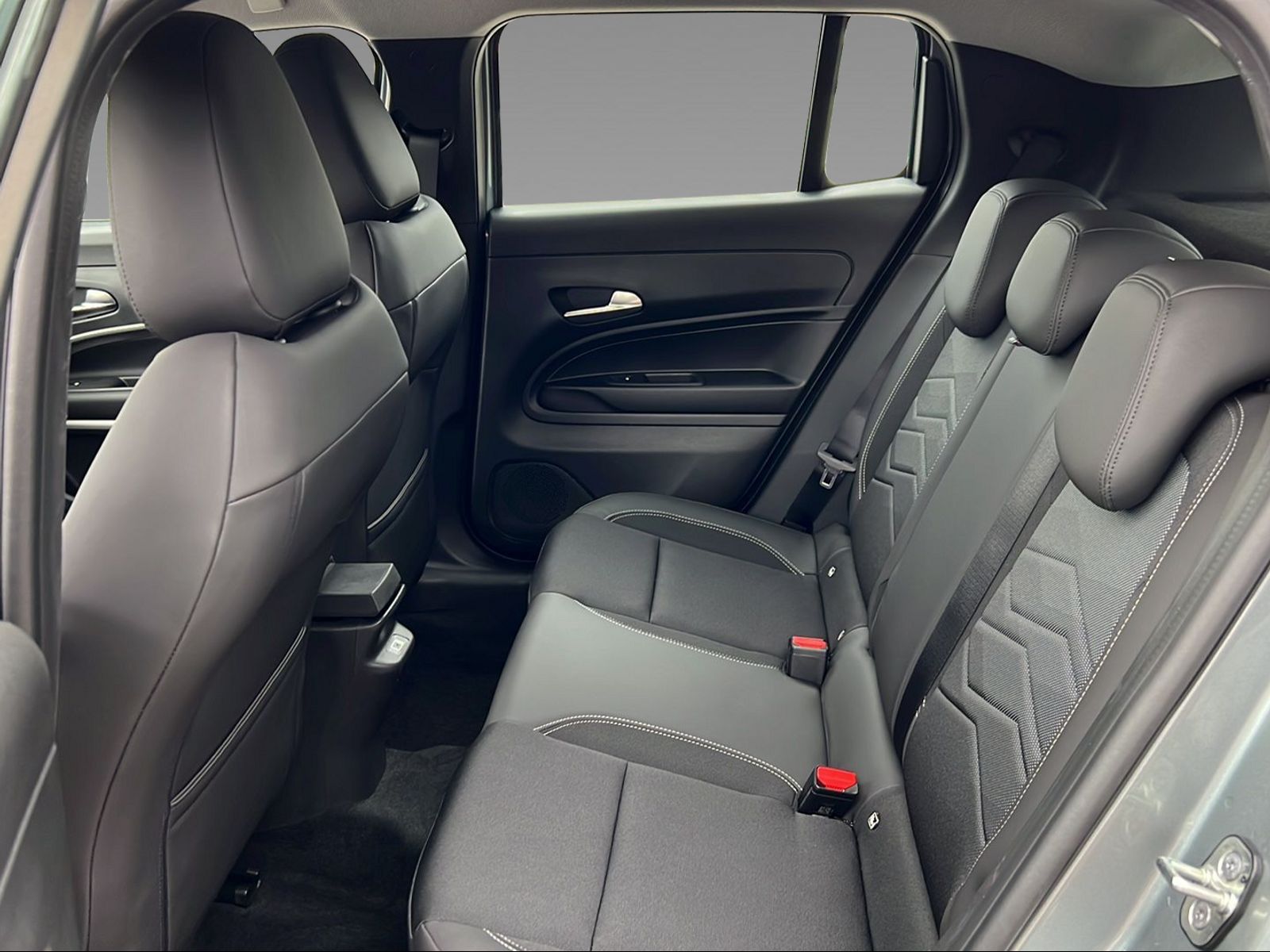 JEEP Avenger 54kWh Altitude-image-15