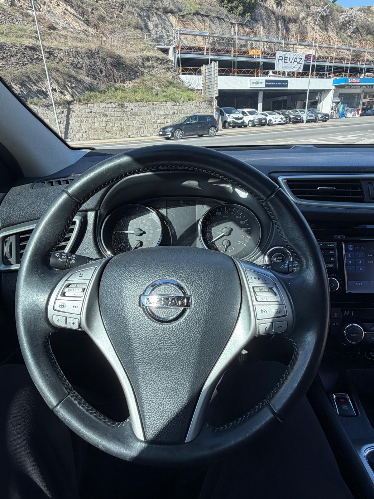 NISSAN Qashqai 1.6 dCi tekna ALL-MODE 4x4-image-11