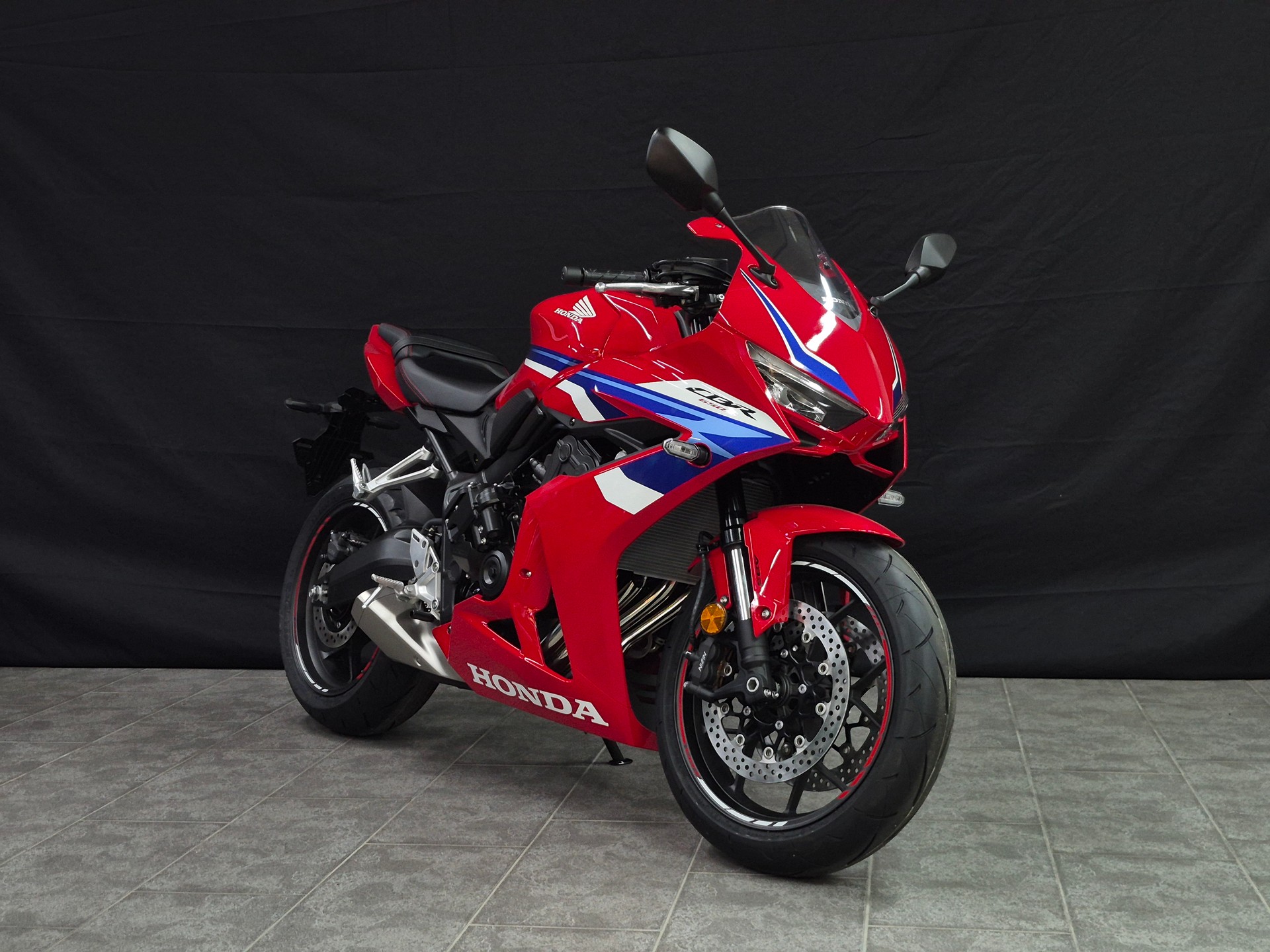 HONDA CBR 650 R E-Clutch-image-12