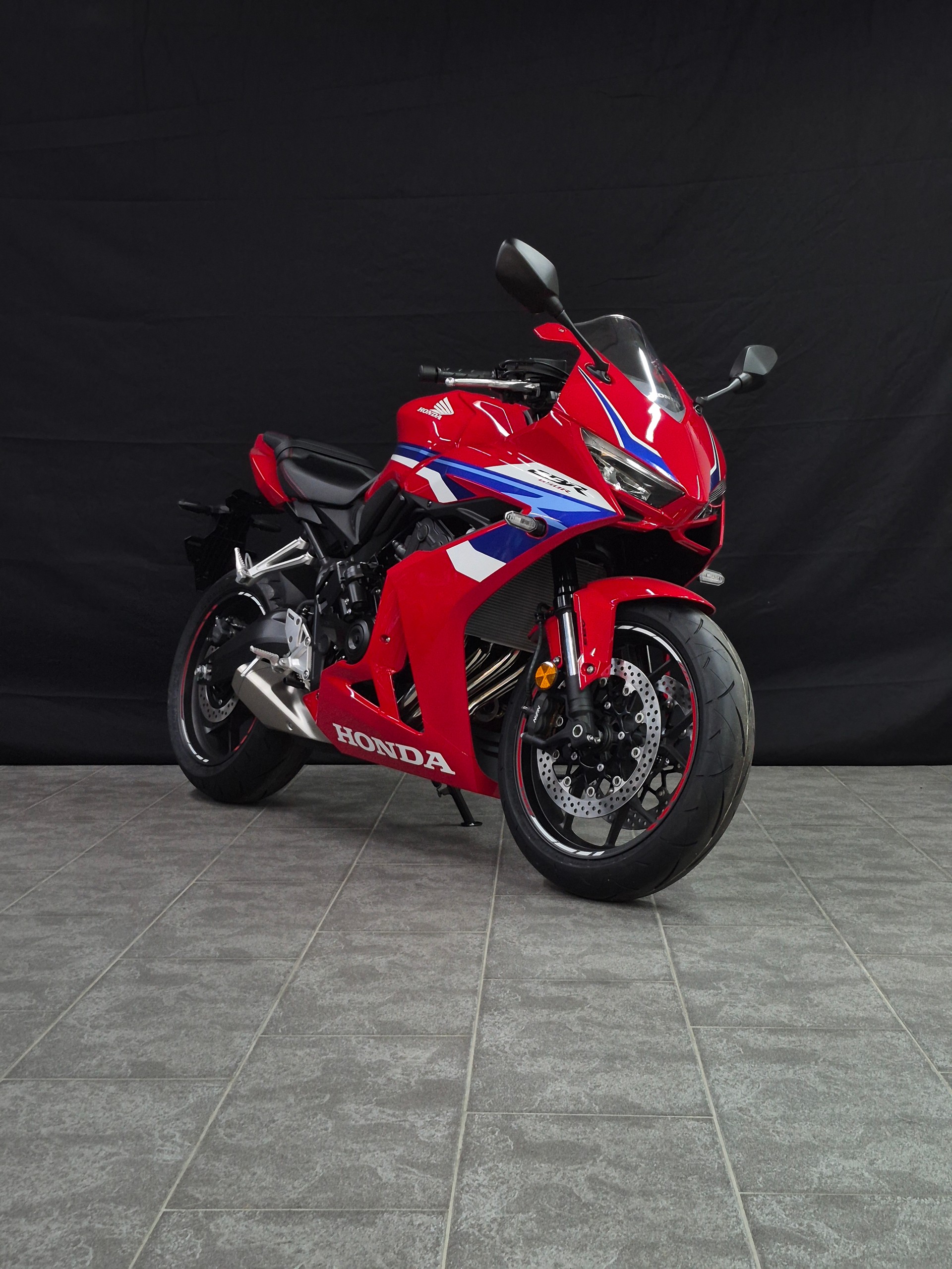 HONDA CBR 650 R E-Clutch-image-10
