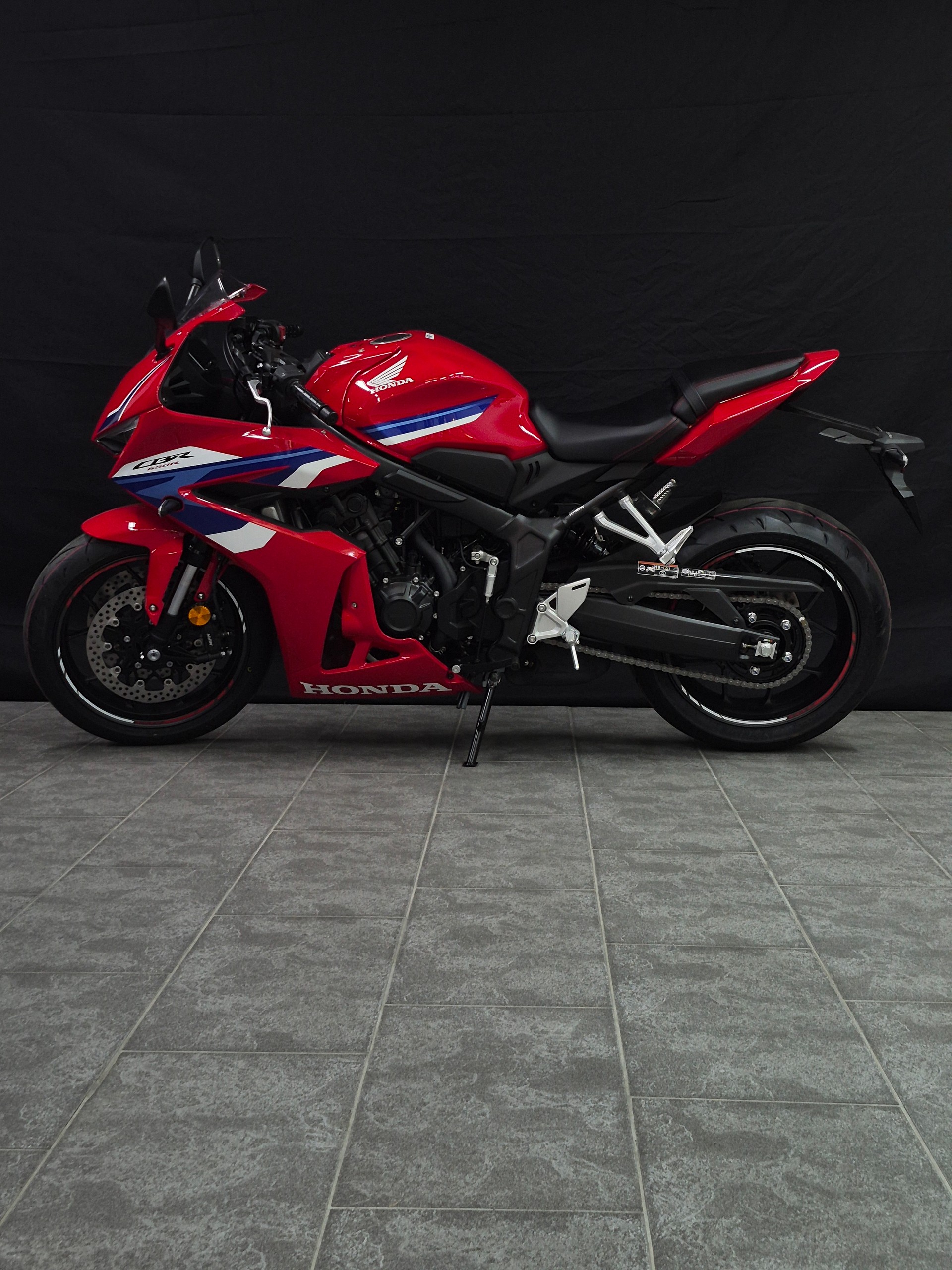 HONDA CBR 650 R E-Clutch-image-3
