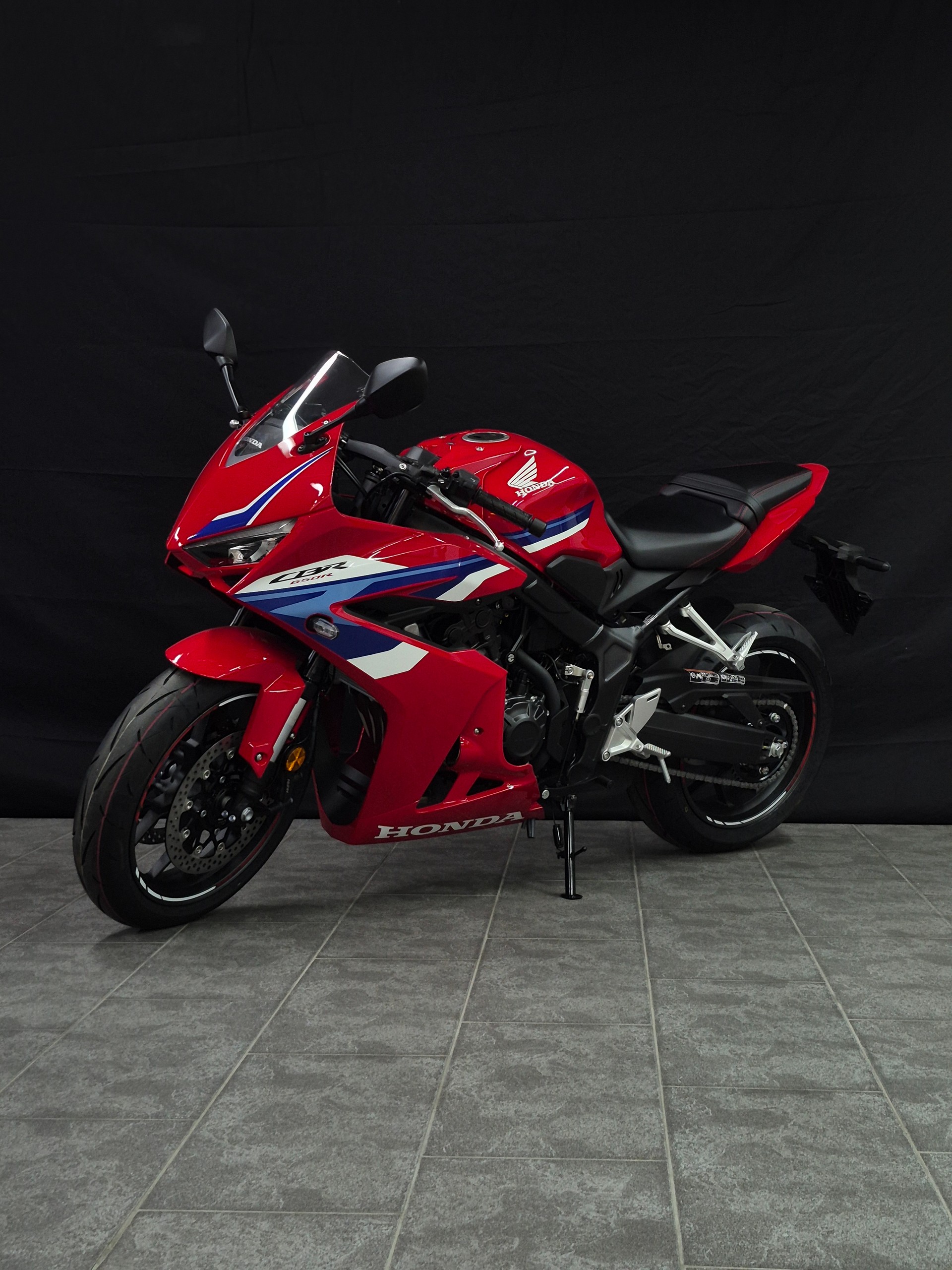 HONDA CBR 650 R E-Clutch-image-4