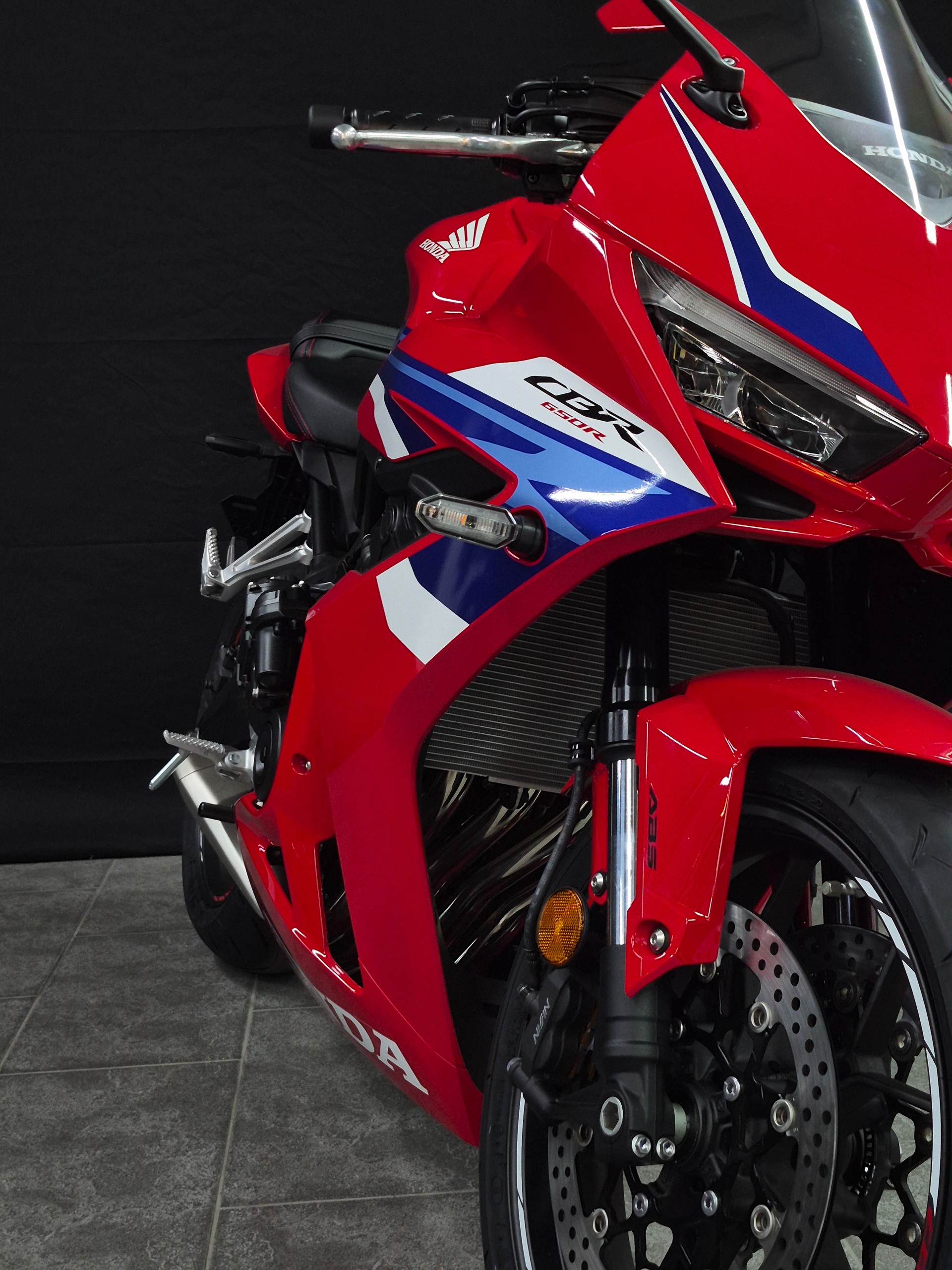 HONDA CBR 650 R E-Clutch-image-9