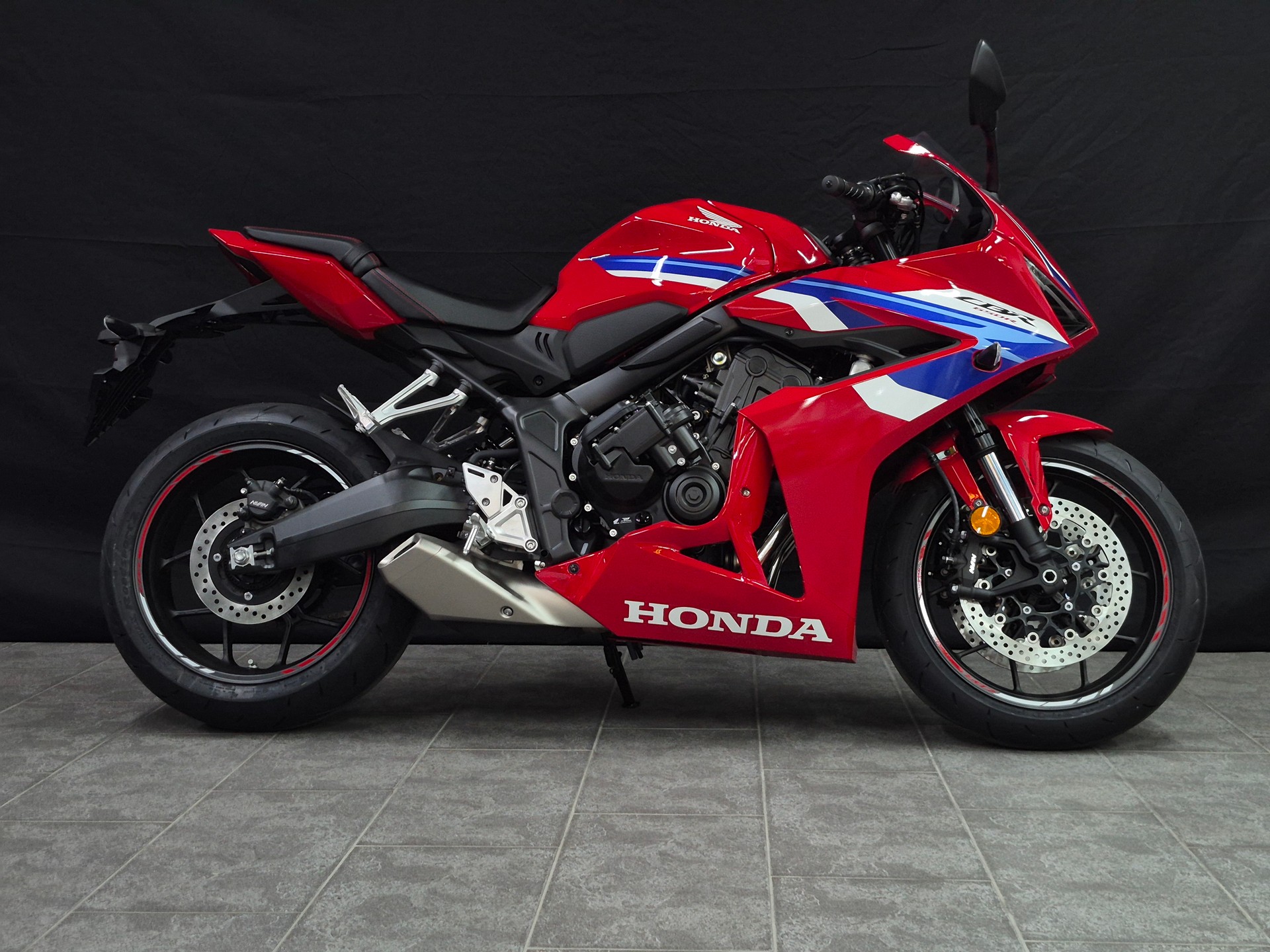 HONDA CBR 650 R E-Clutch-image-2