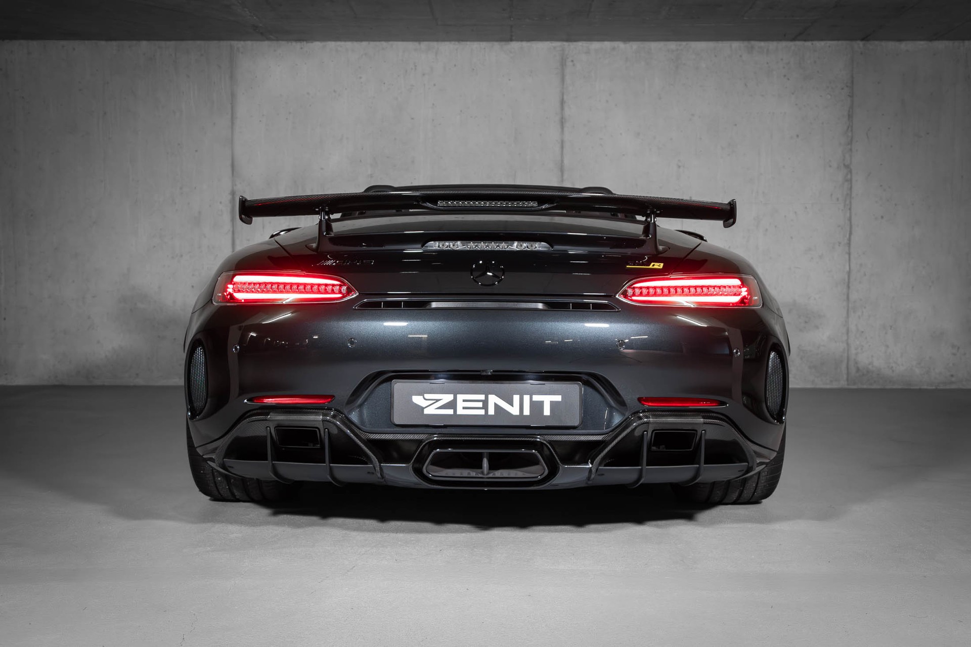MERCEDES-BENZ AMG GT R Roadster Speedshift DCT-image-10