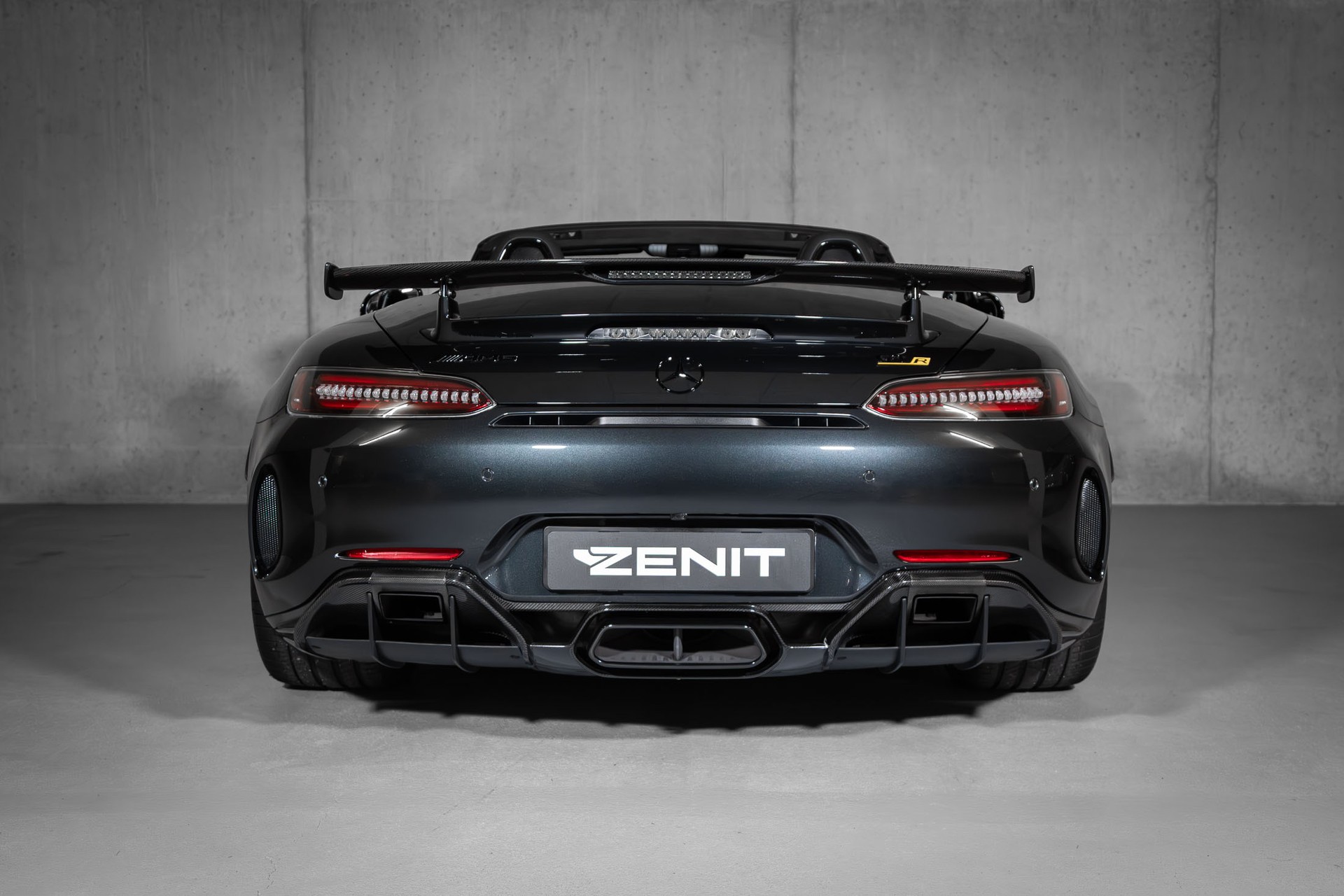 MERCEDES-BENZ AMG GT R Roadster Speedshift DCT-image-4