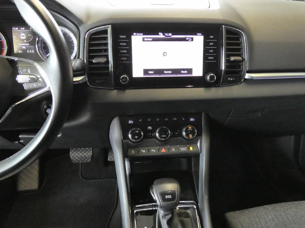 SKODA Karoq 1.5 TSI Style DSG-image-13