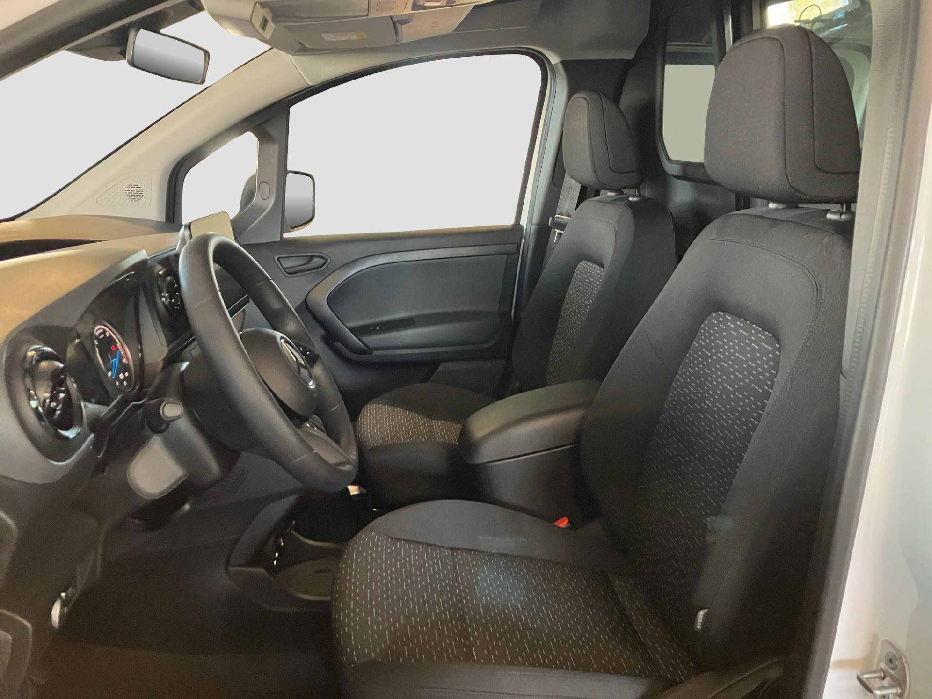 MERCEDES-BENZ eCitan Standard 2716mm S Worker-image-7