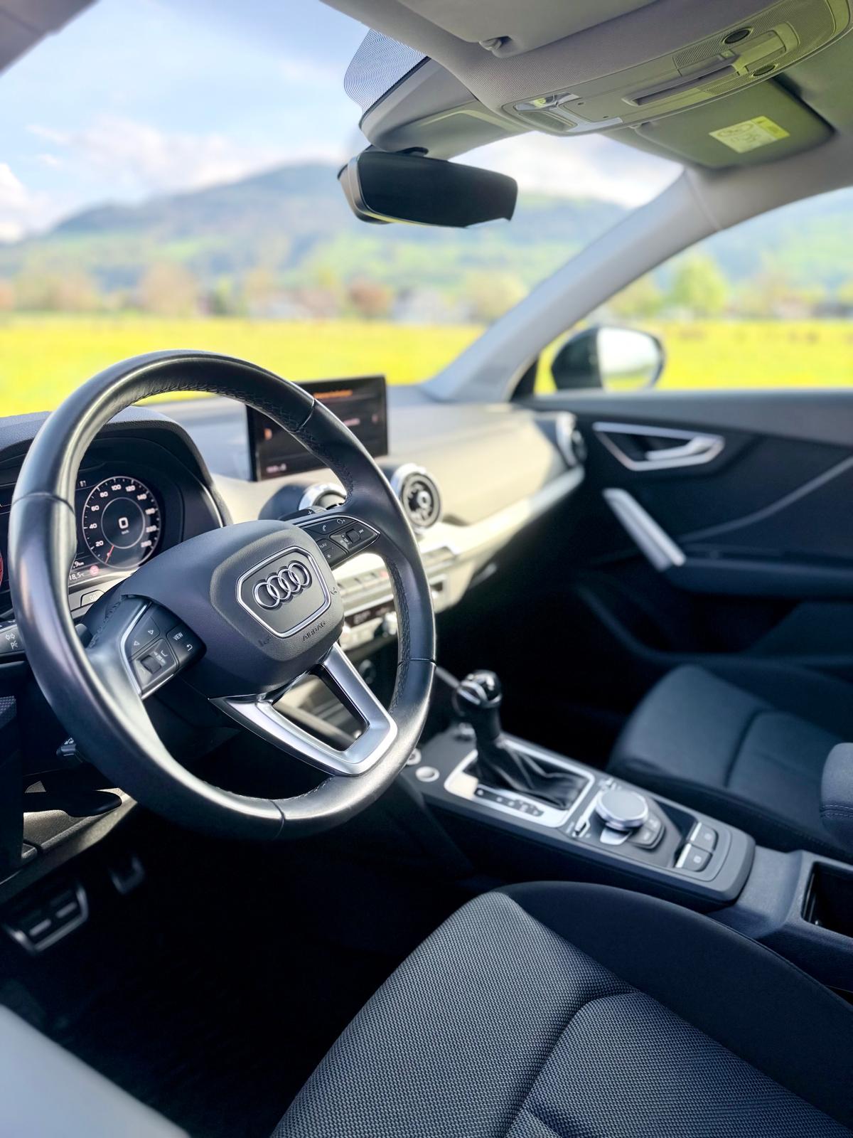 AUDI Q2 35 TDI quattro S-tronic-image-5
