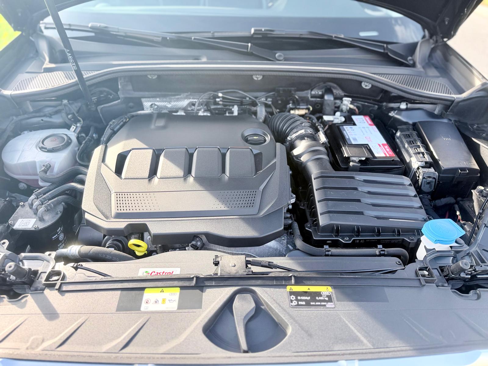 AUDI Q2 35 TDI quattro S-tronic-image-8