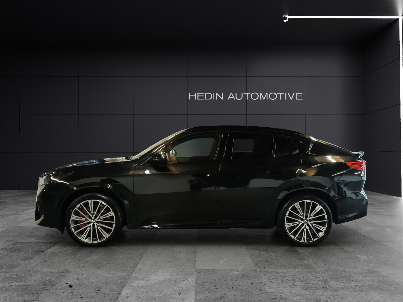 BMW iX2 30 xDrive-showroom-element-1