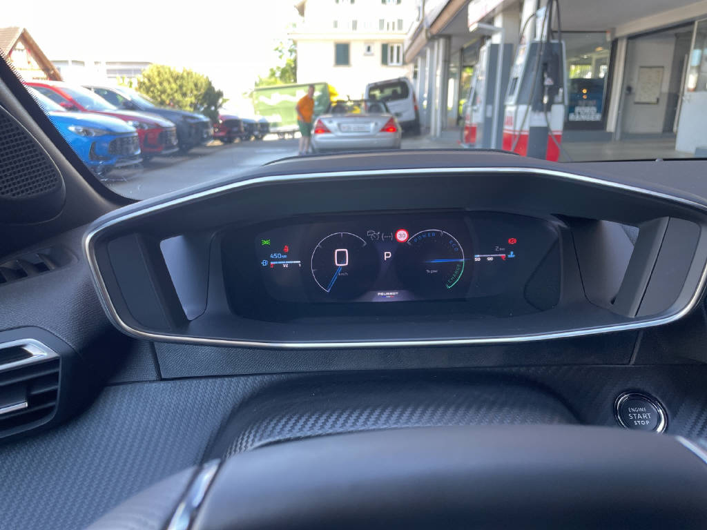 PEUGEOT 208 1.2 Hybrid 145 GT-image-5