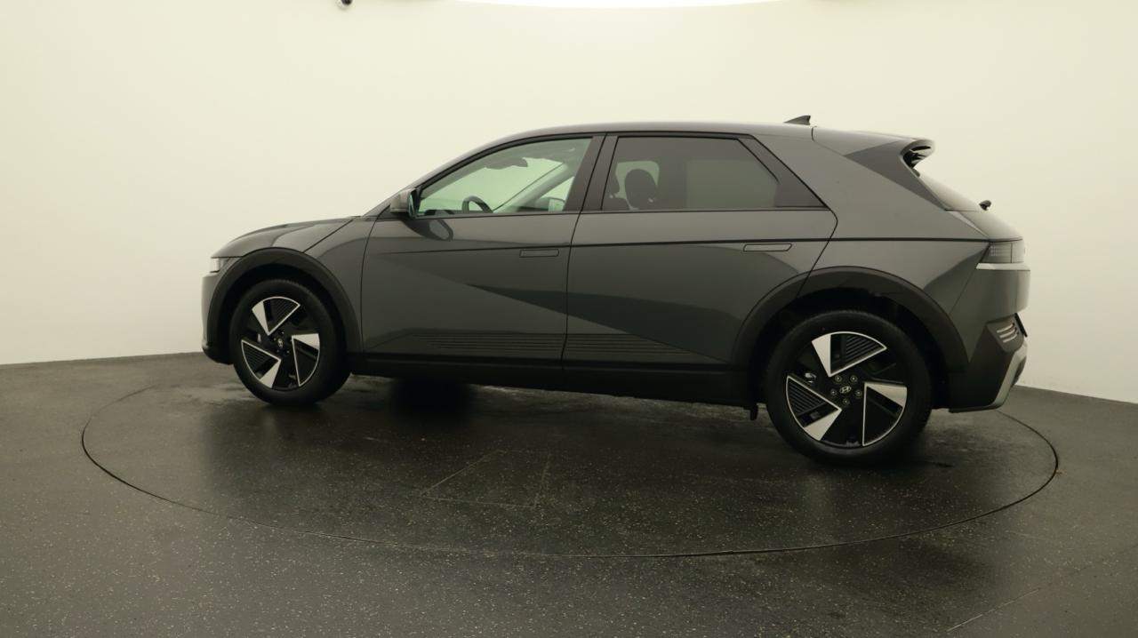HYUNDAI Ioniq 5 Limited 84kWh-showroom-element-2