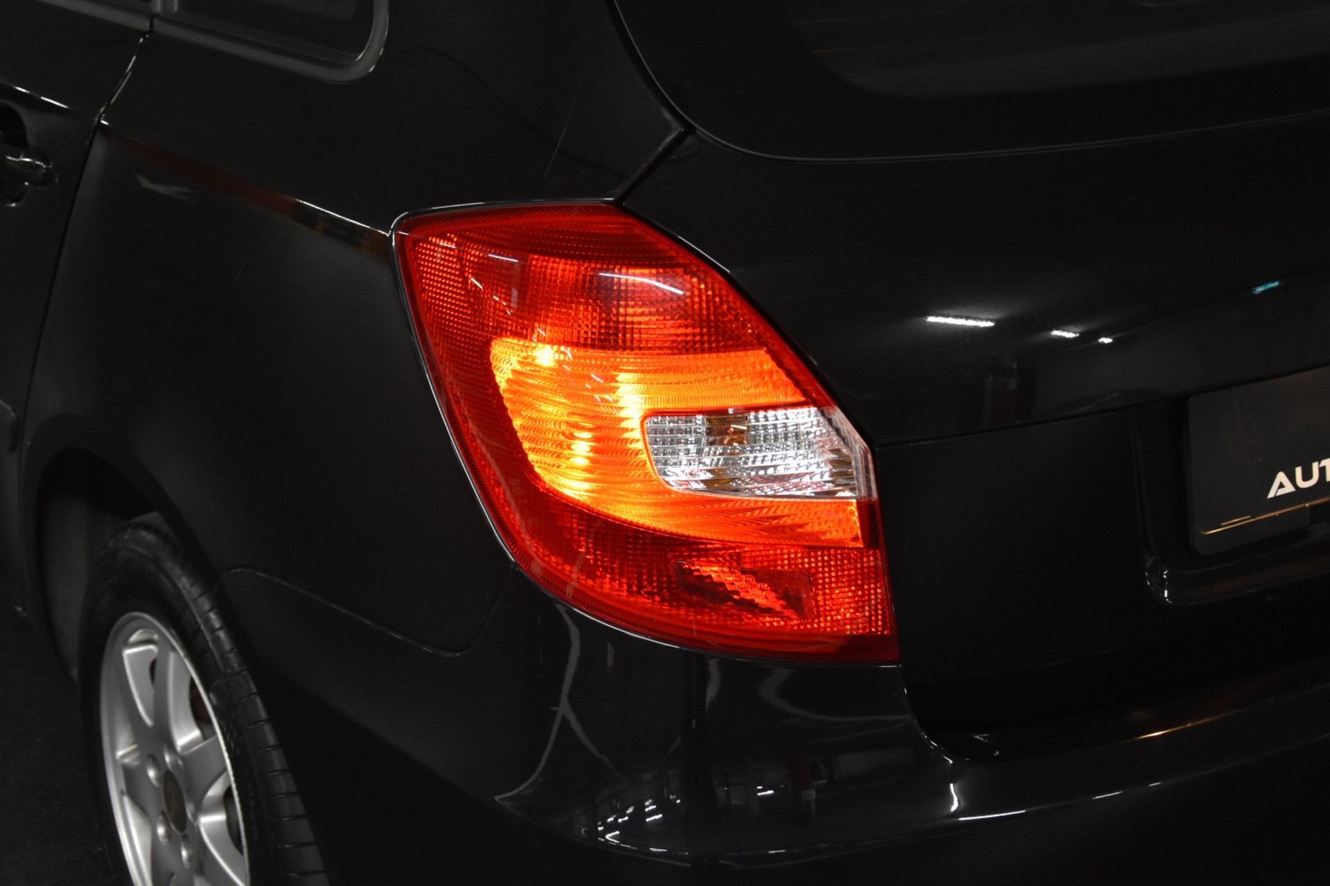 SKODA Fabia 1.2 Entry-image-5