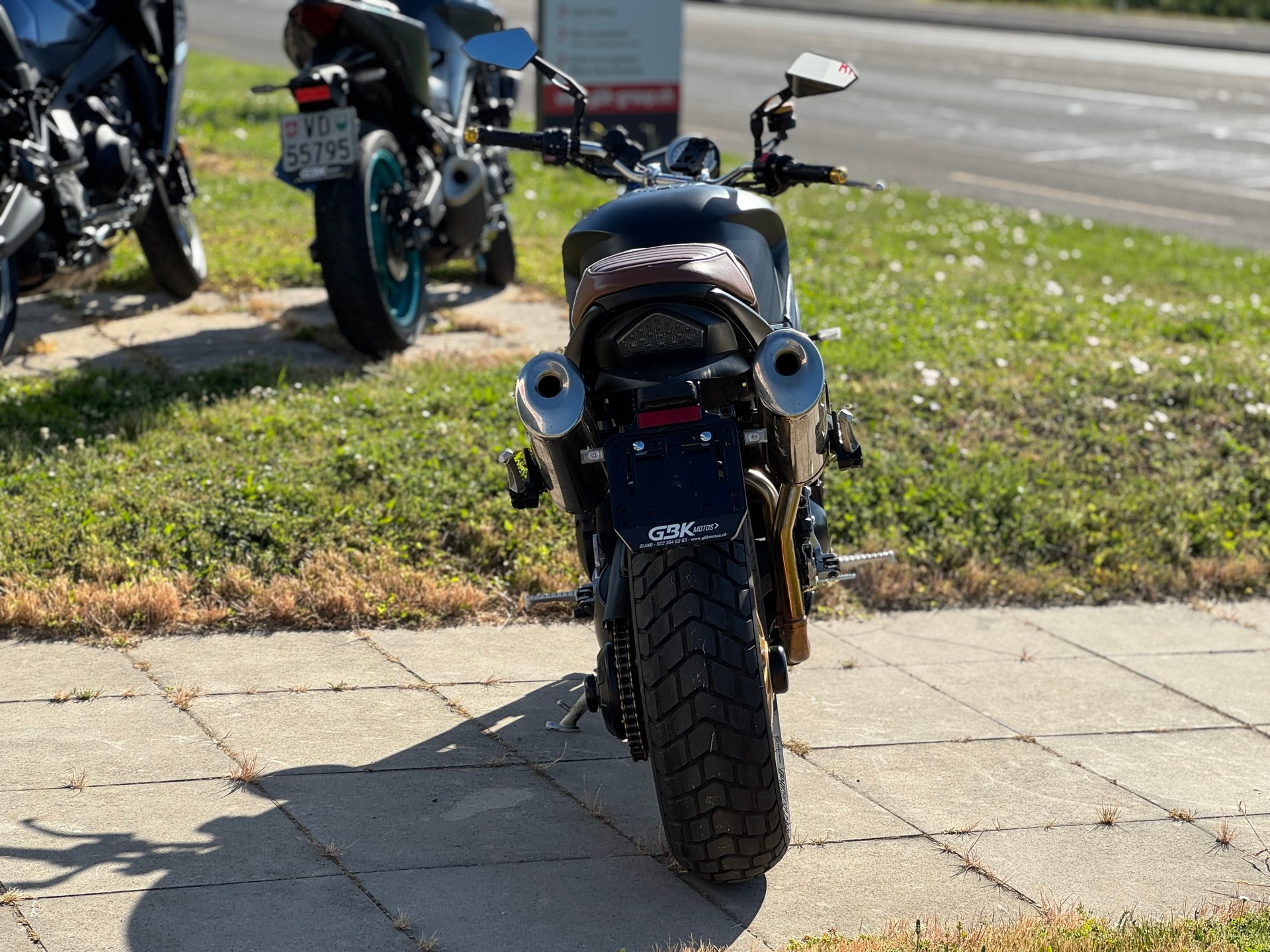TRIUMPH Speed Triple-image-2